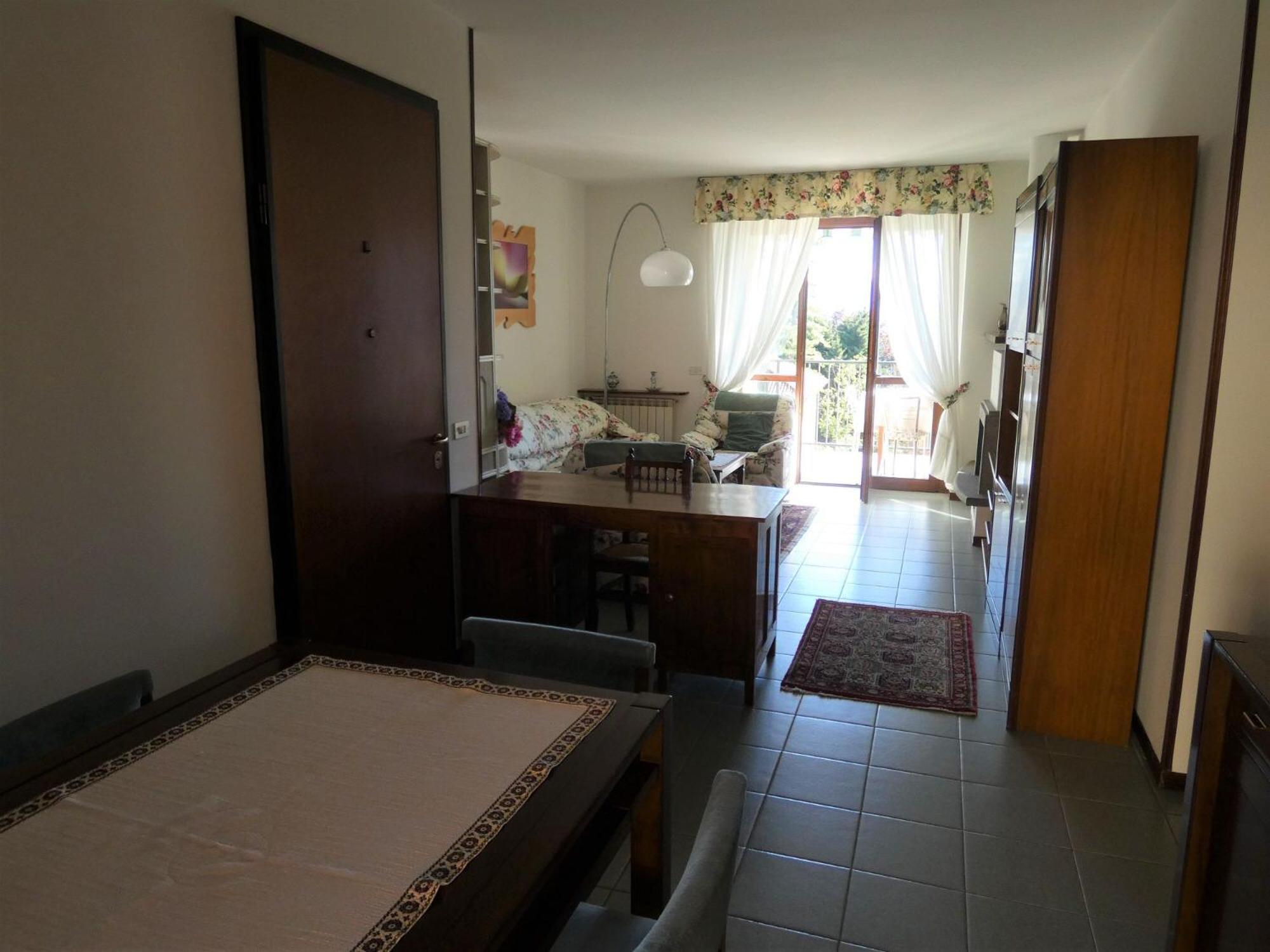 Three-Bedroom Apartment photo 1