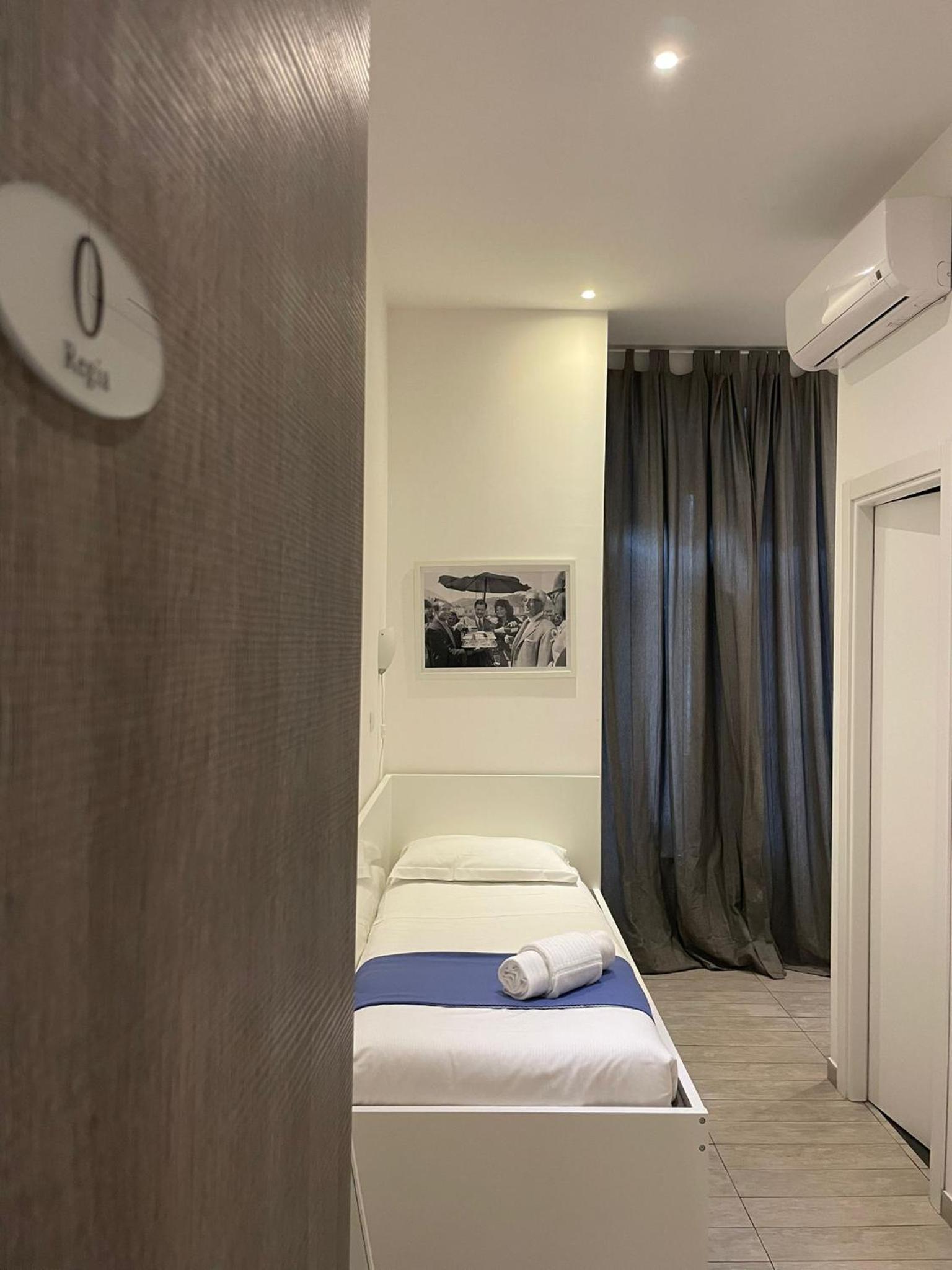 Economy Single Room photo 2