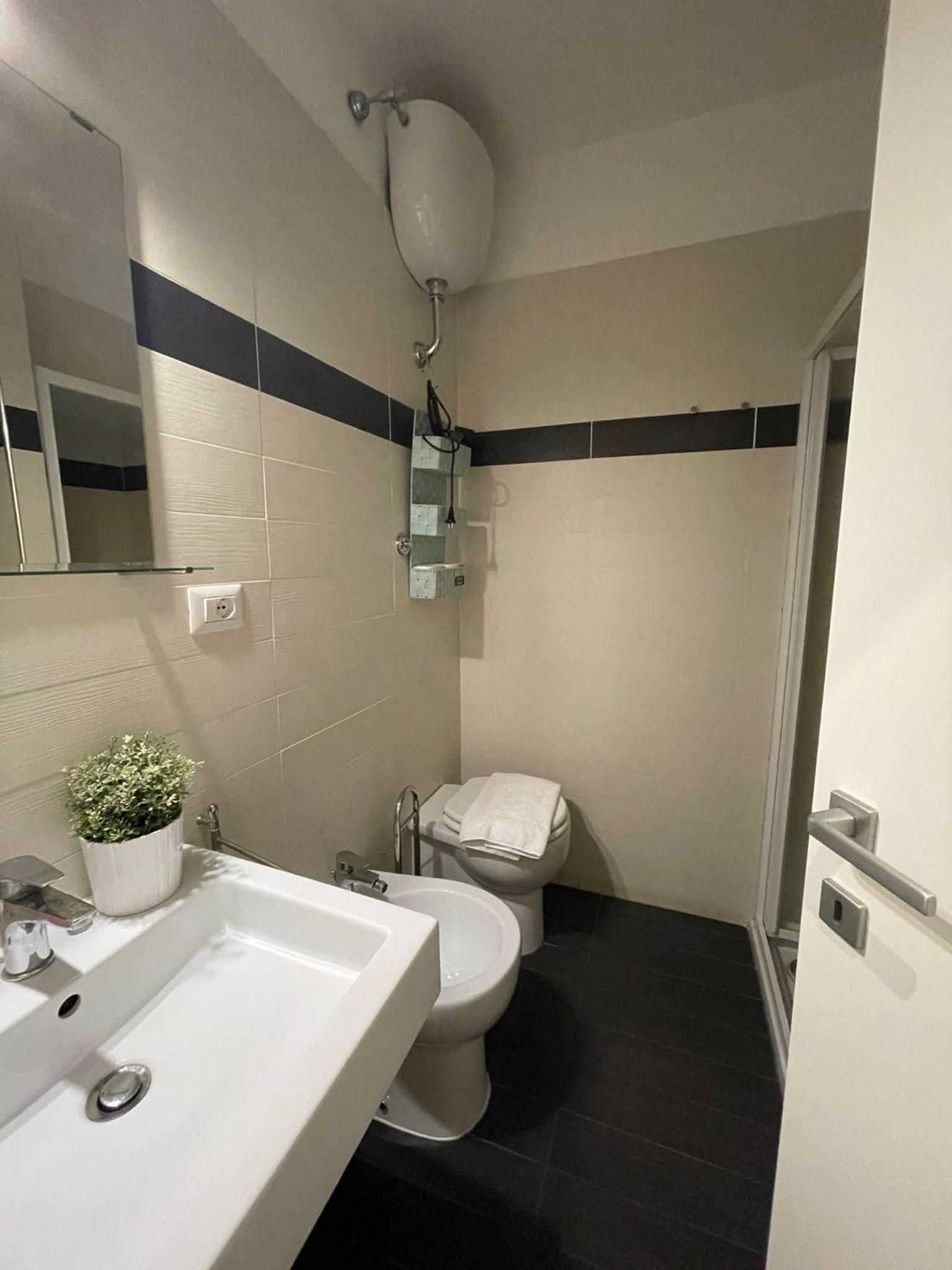 Budget Double or Twin Room photo 2