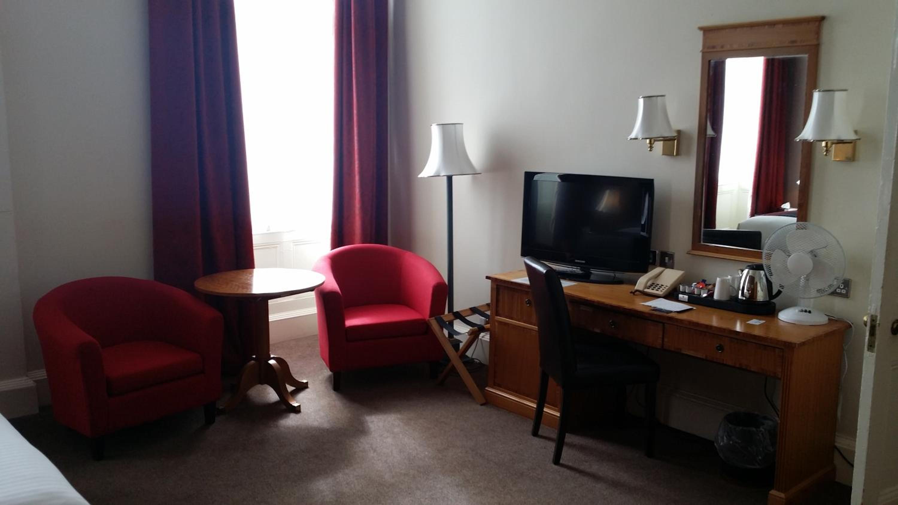 Standard Double Room - Photo 5
