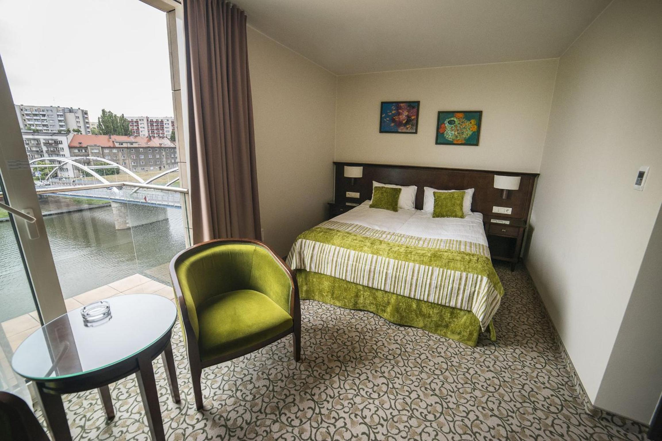 Double Room with Balcony - Photo 1