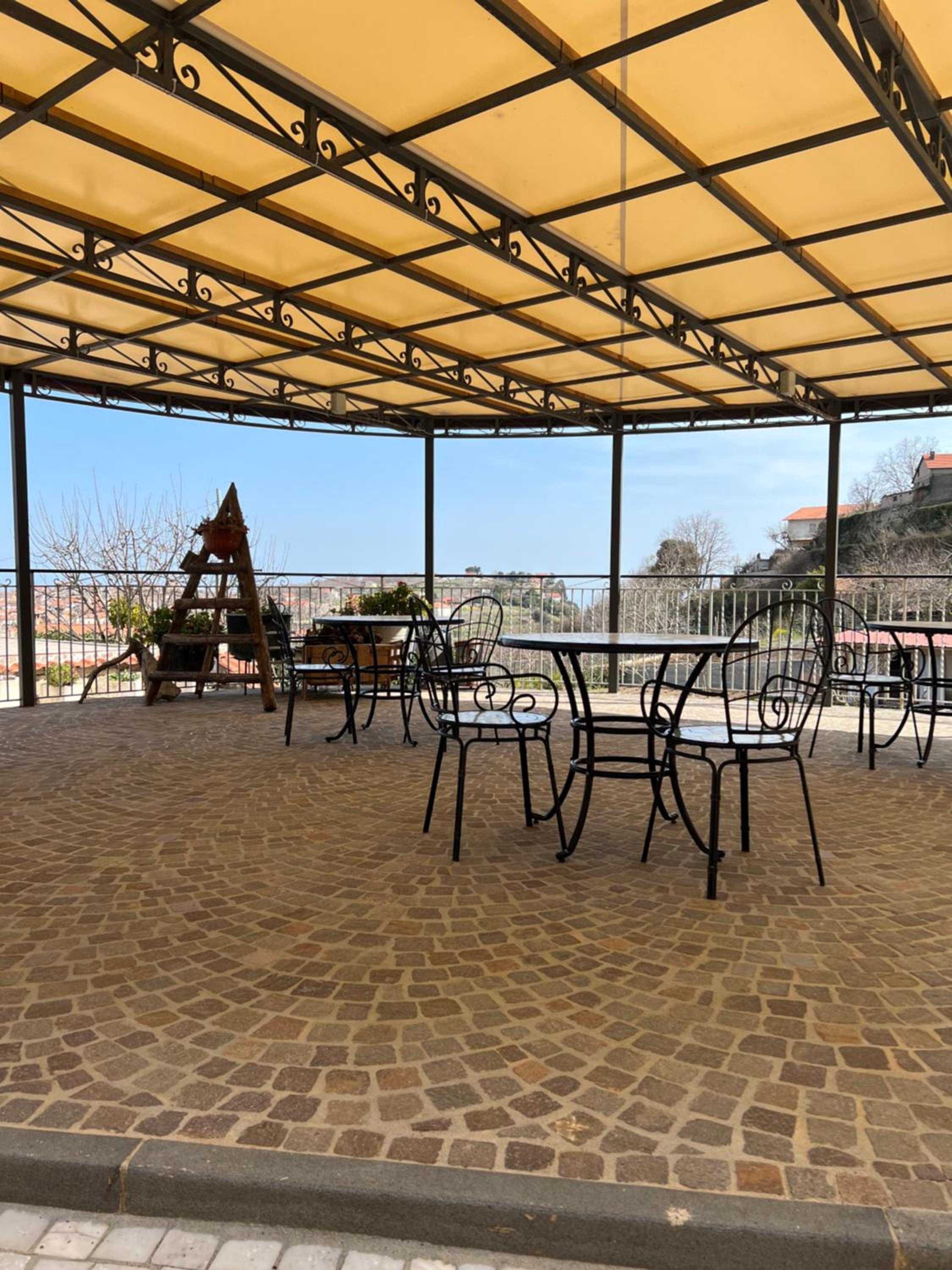 Quadruple Room with Terrace photo 3