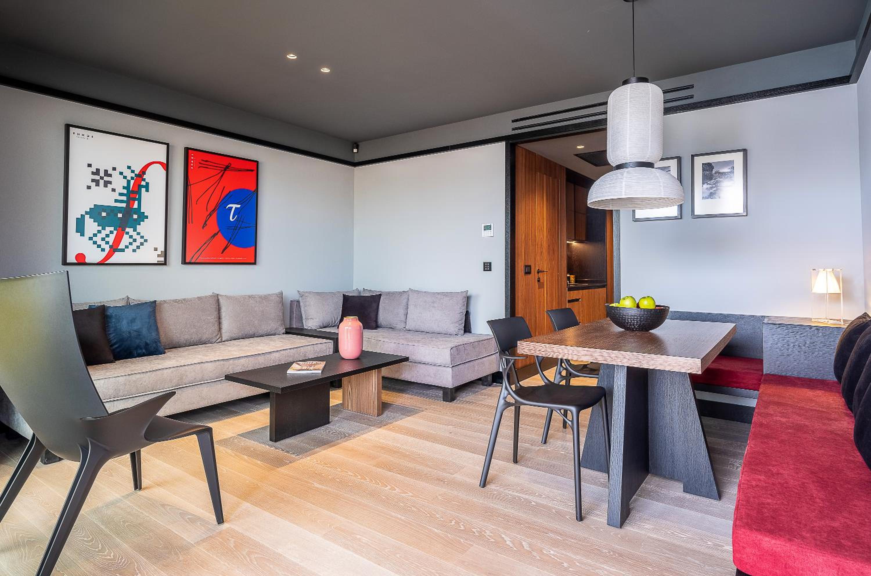 Exclusive City Escape Suite - Photo 18