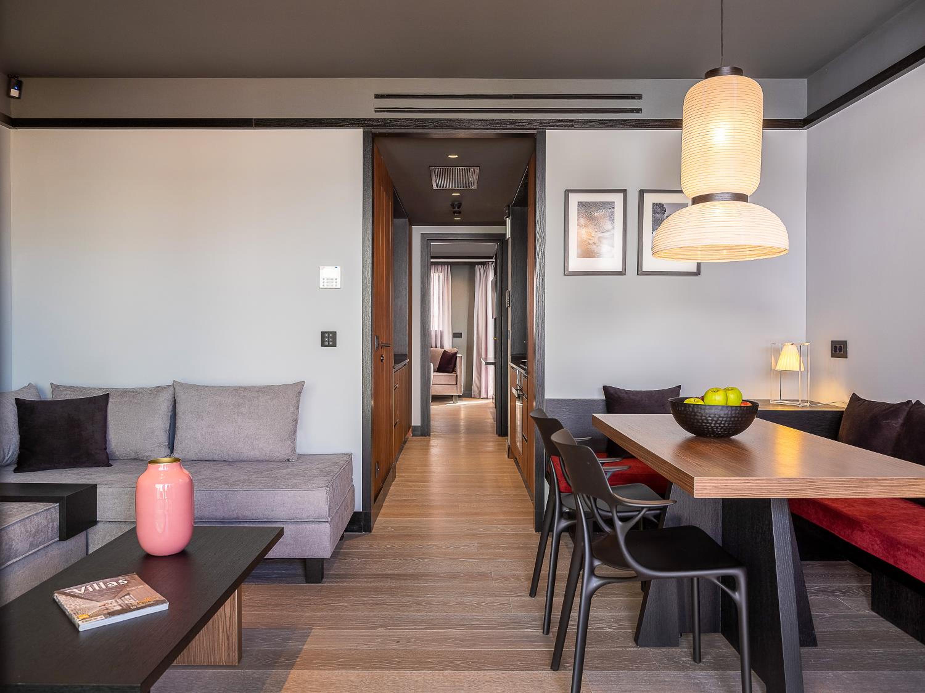 Exclusive City Escape Suite - Photo 15