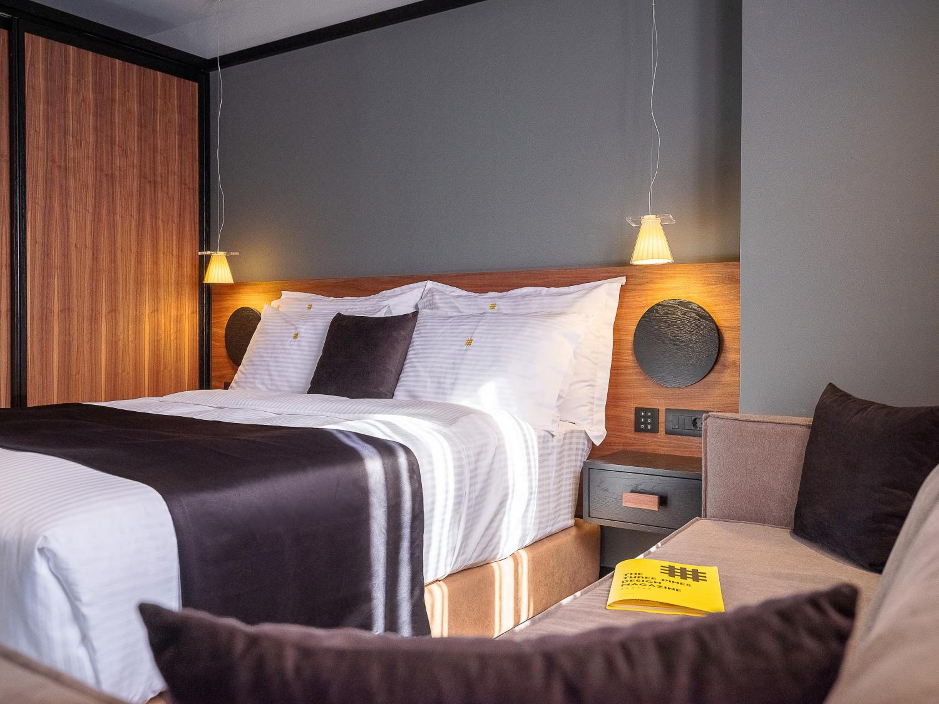 Exclusive City Escape Suite - Photo 9