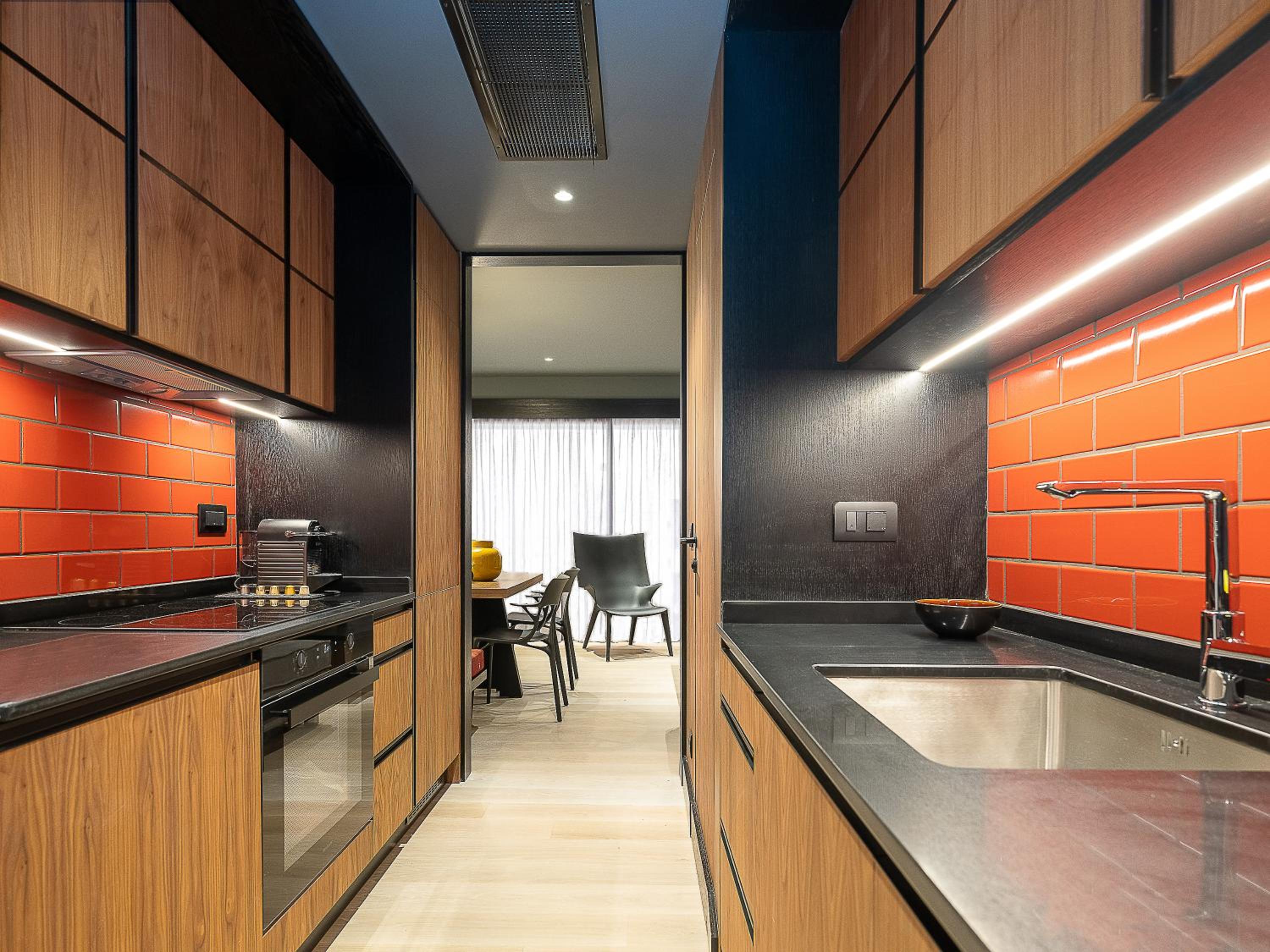 Exclusive City Escape Suite - Photo 20