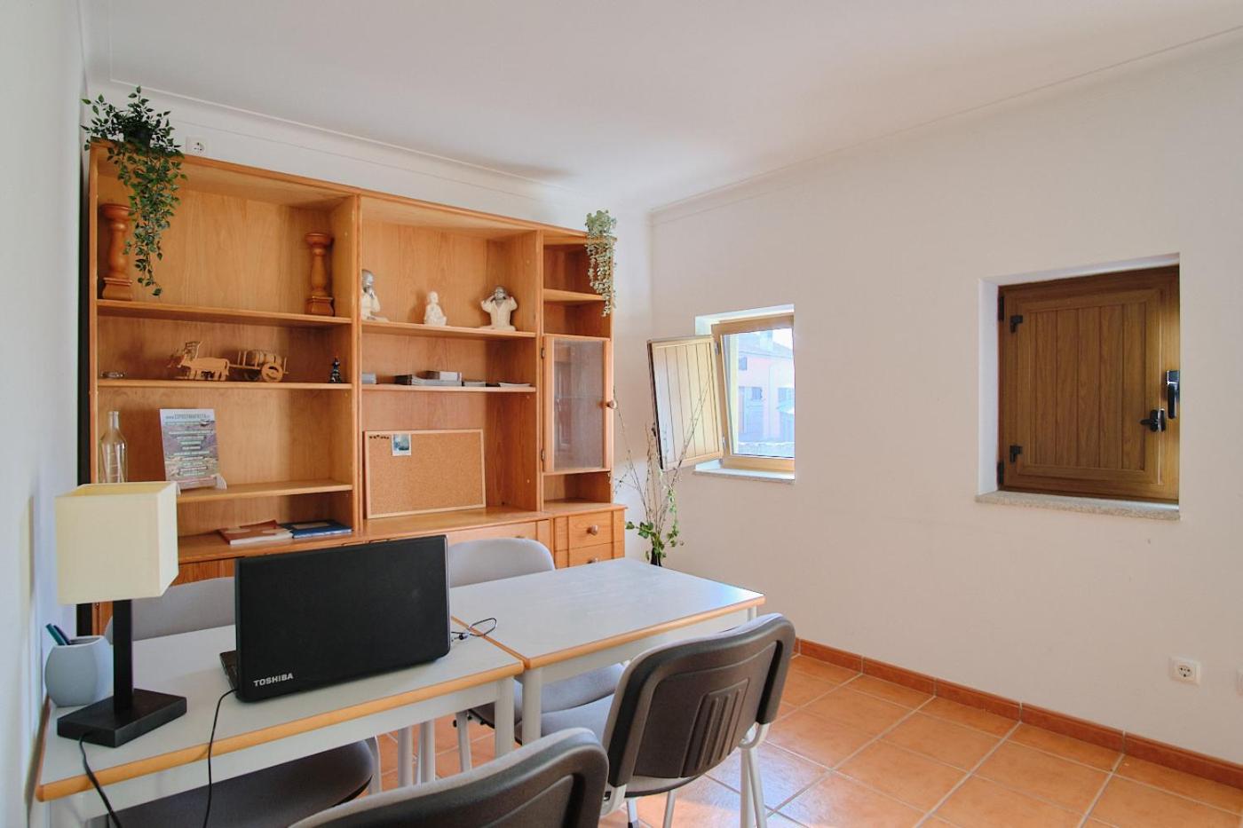 Four-Bedroom House photo 2