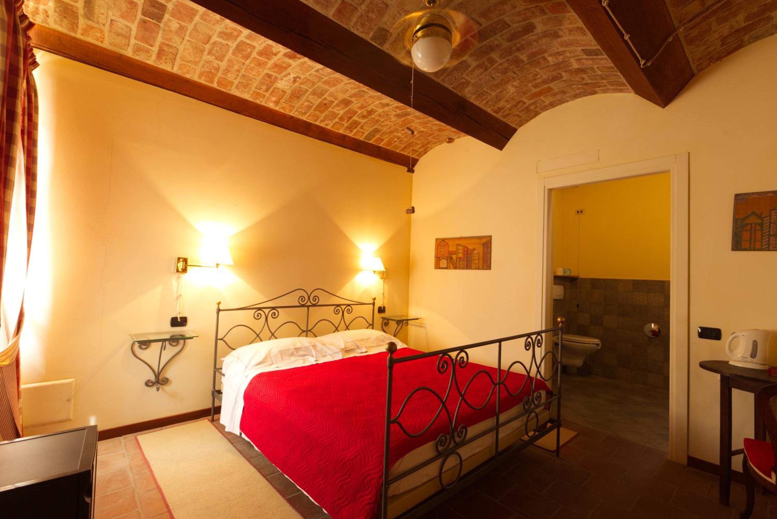 Economy Double Room With Fan