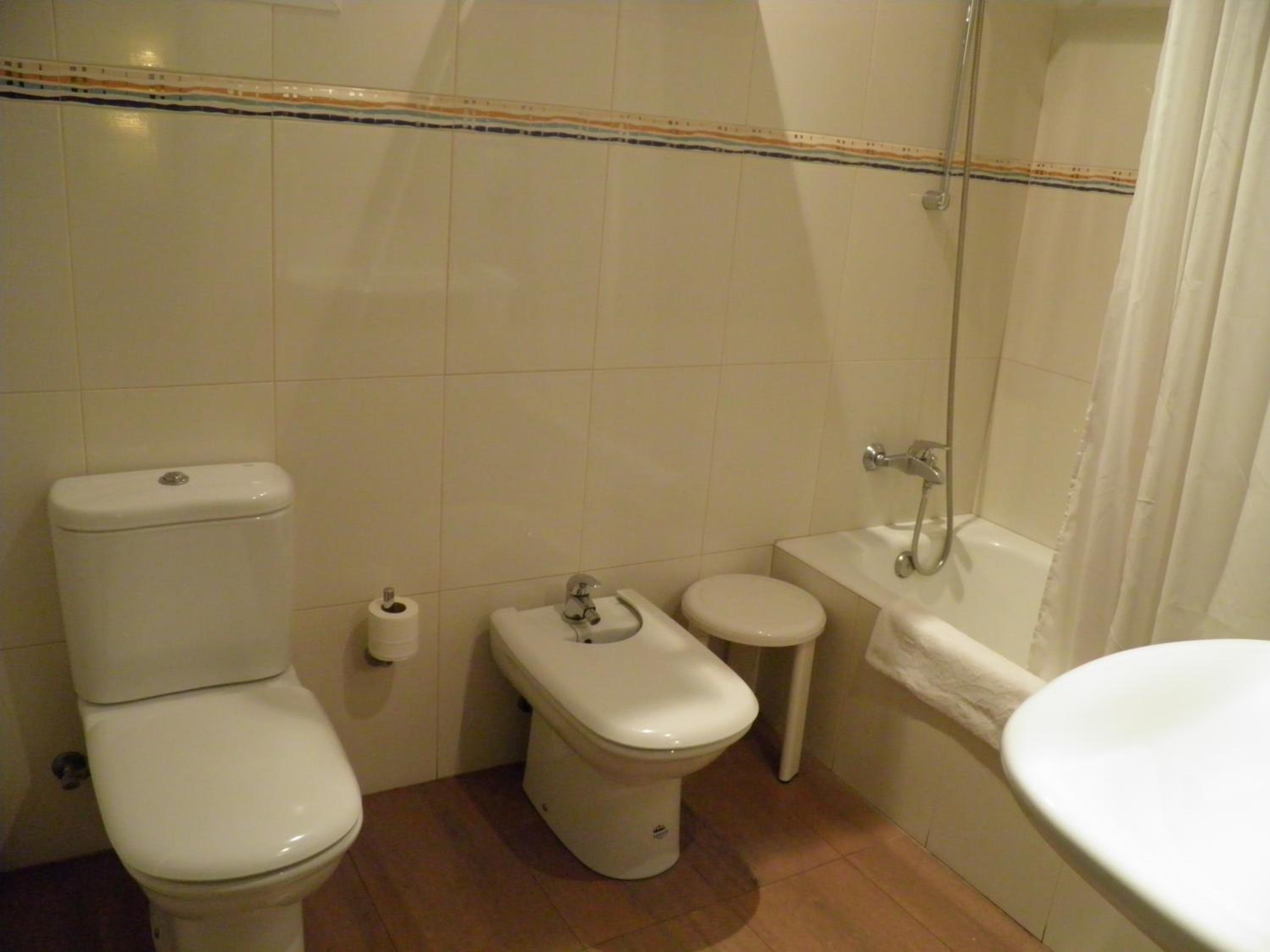 Triple Room - Photo 5