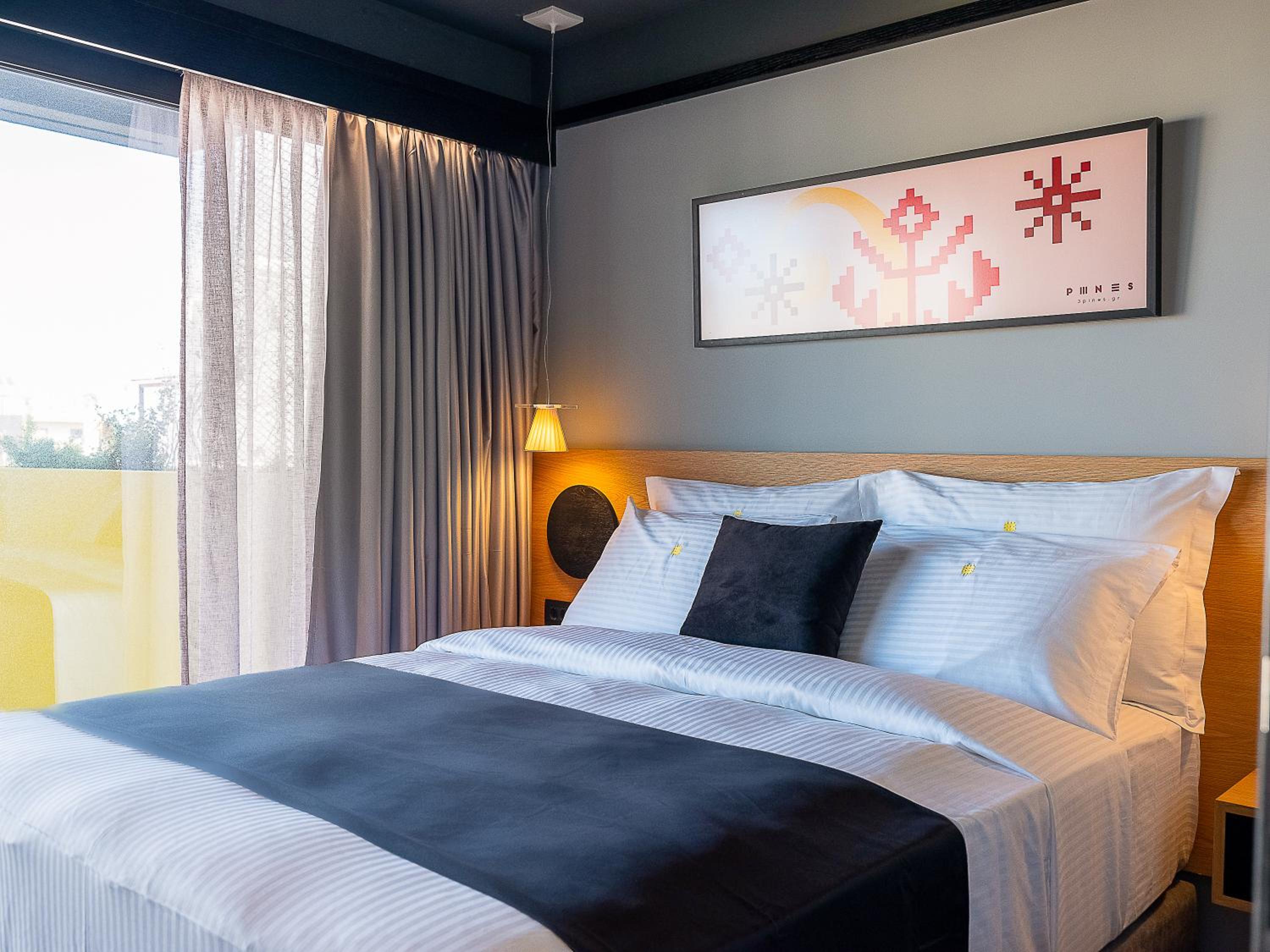 Signature Penthouse Suite - Photo 5