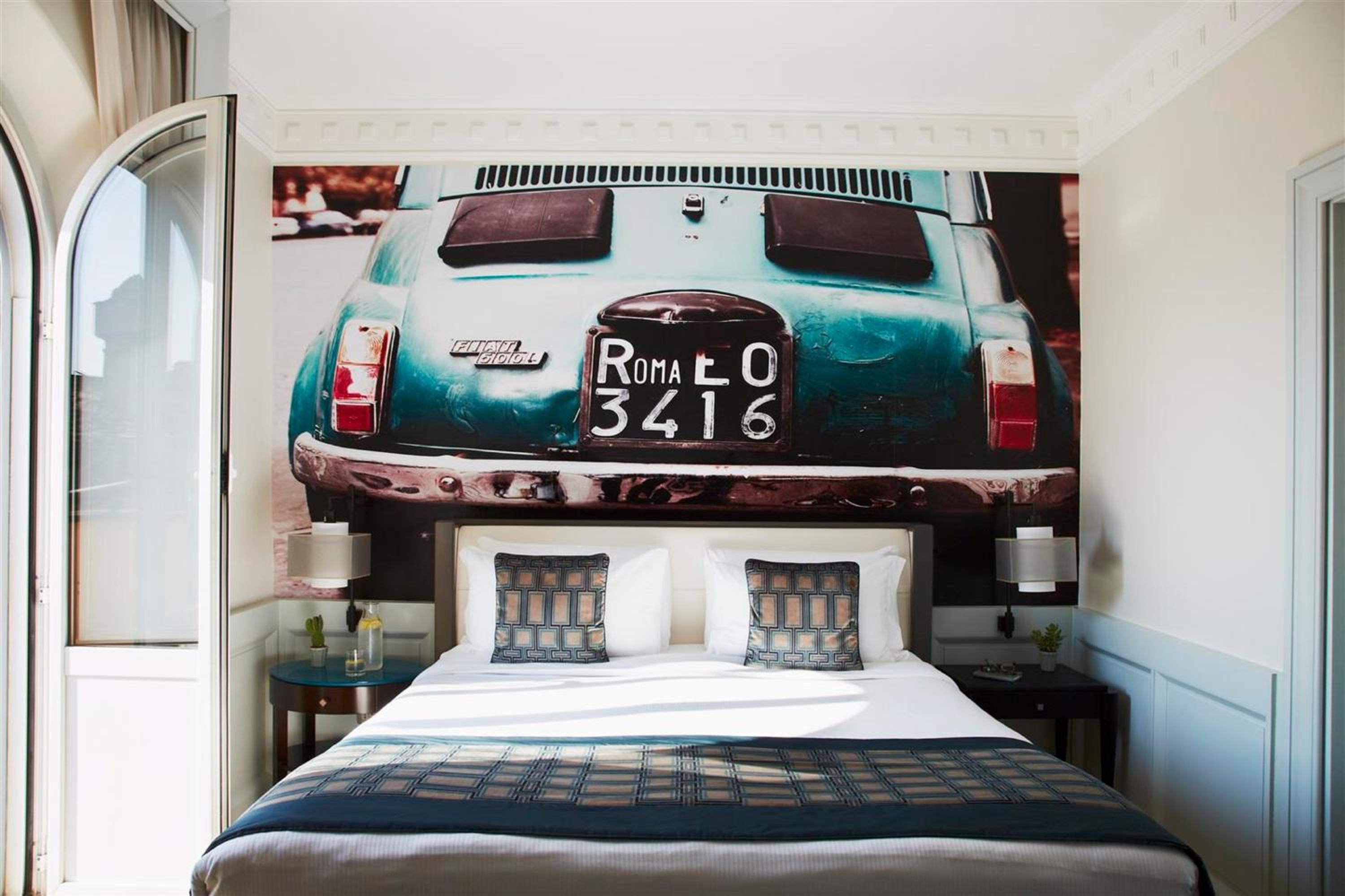 Premium King Room with Balcony