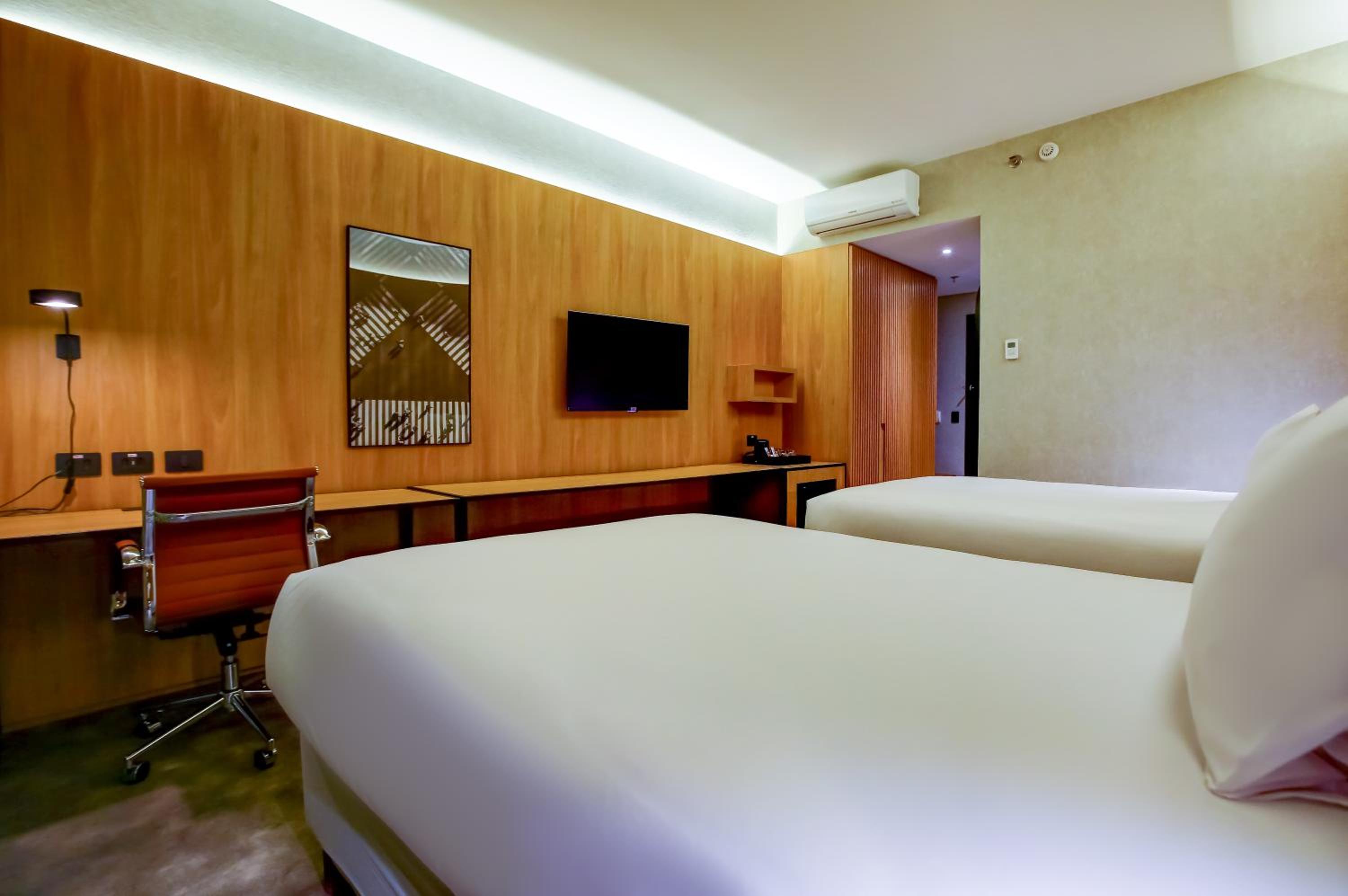 Superior Twin Room - Photo 4