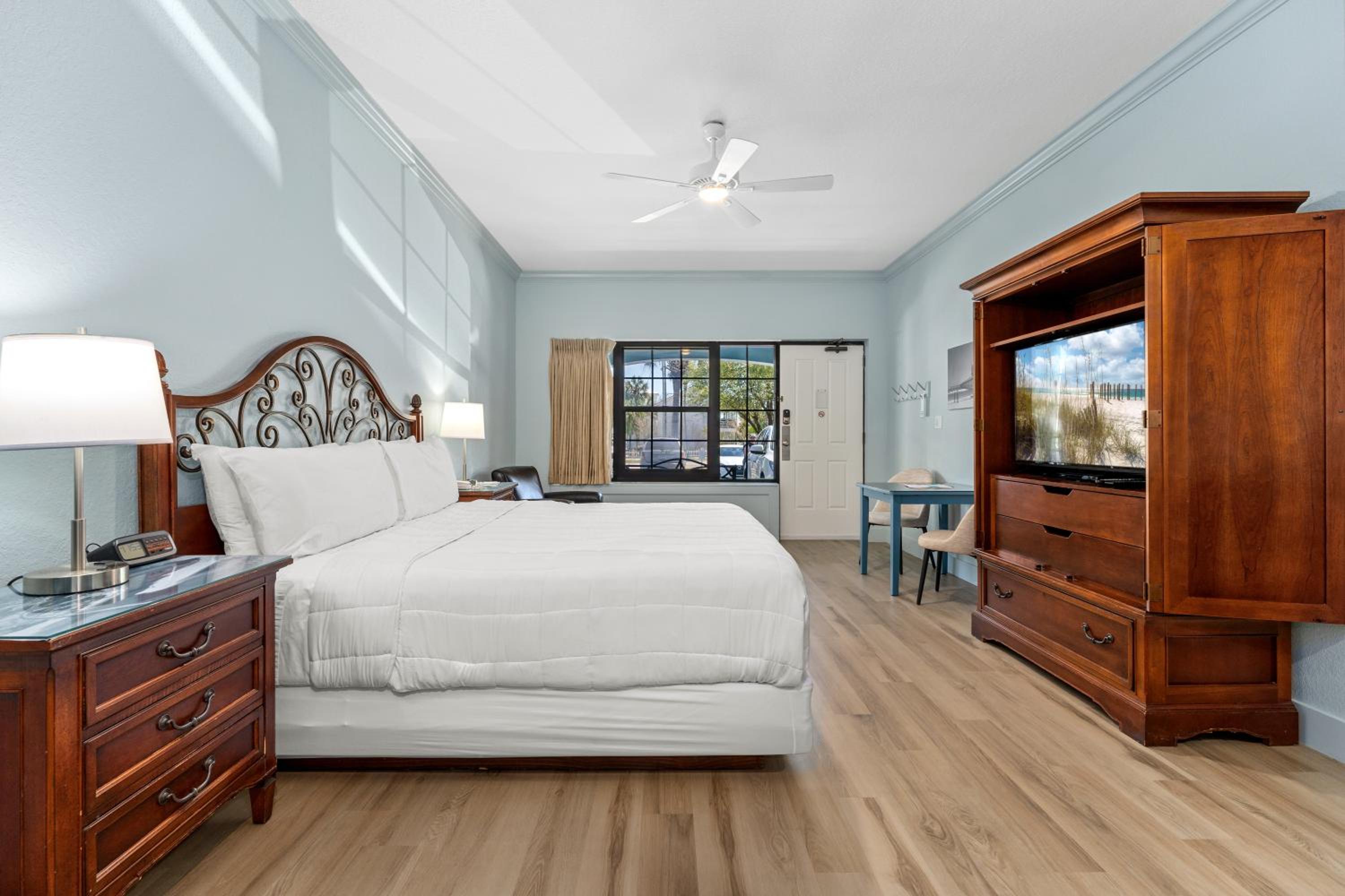King Room - Photo 1