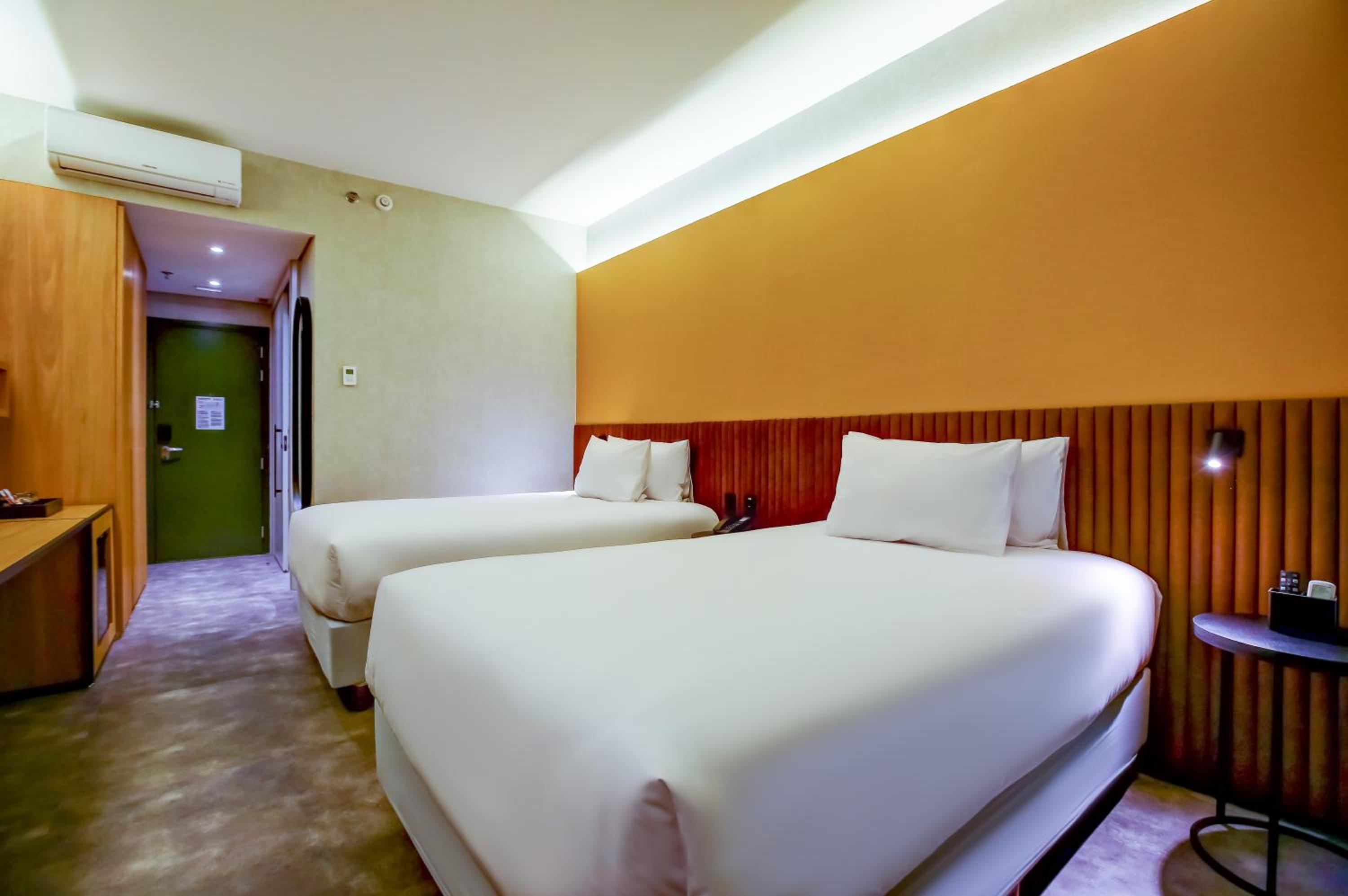 Superior Twin Room - Photo 1