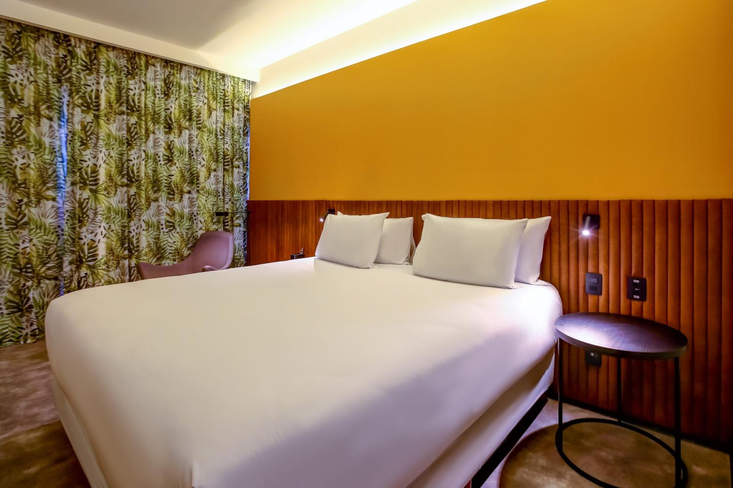 Superior King Room - Photo 8