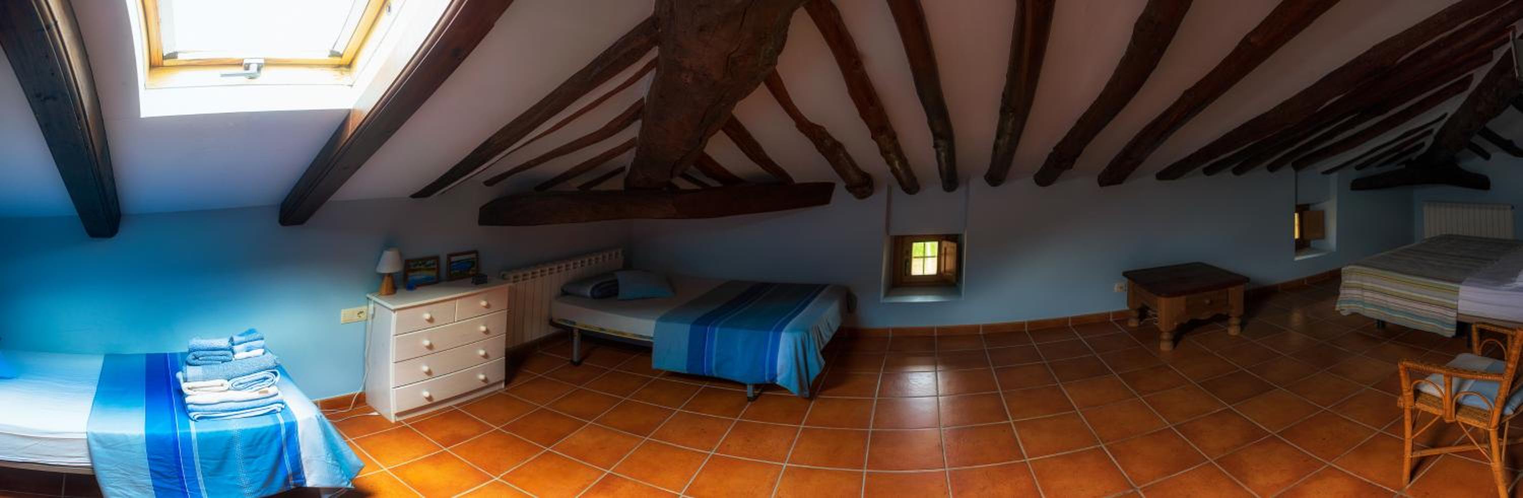 Habitación Cuádruple con Baño Privado