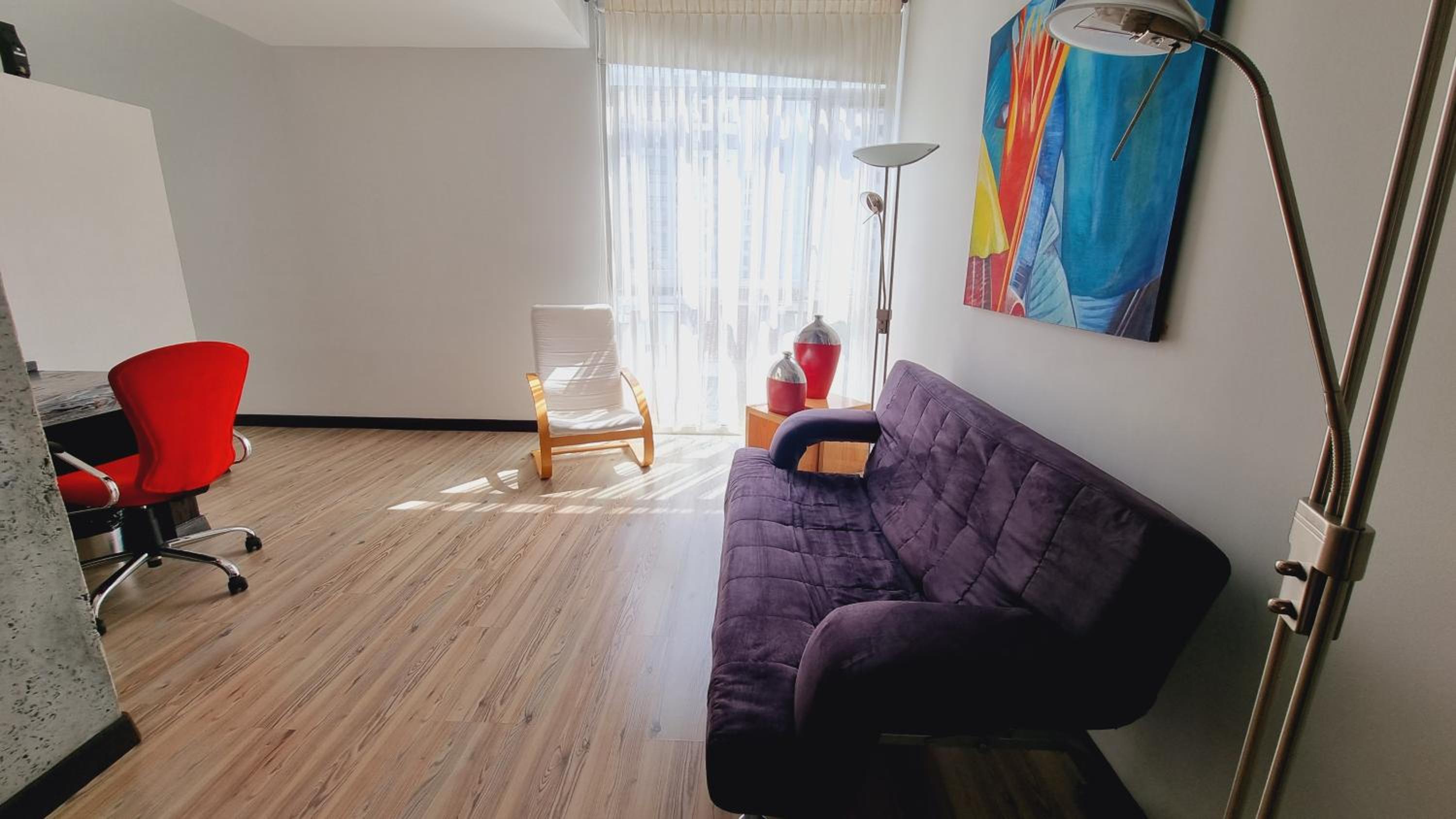 Suite - Photo 3
