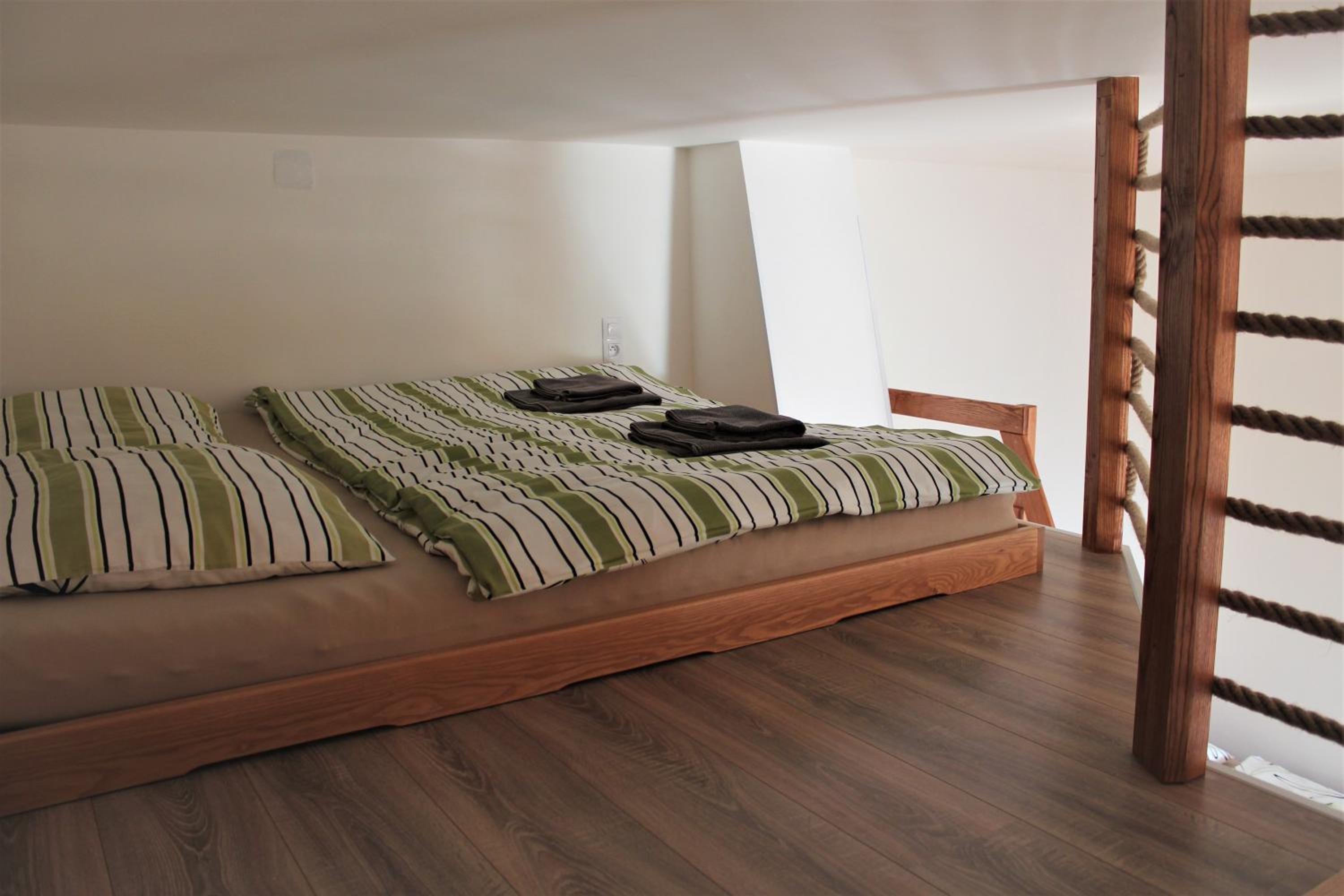 Maisonette photo 3