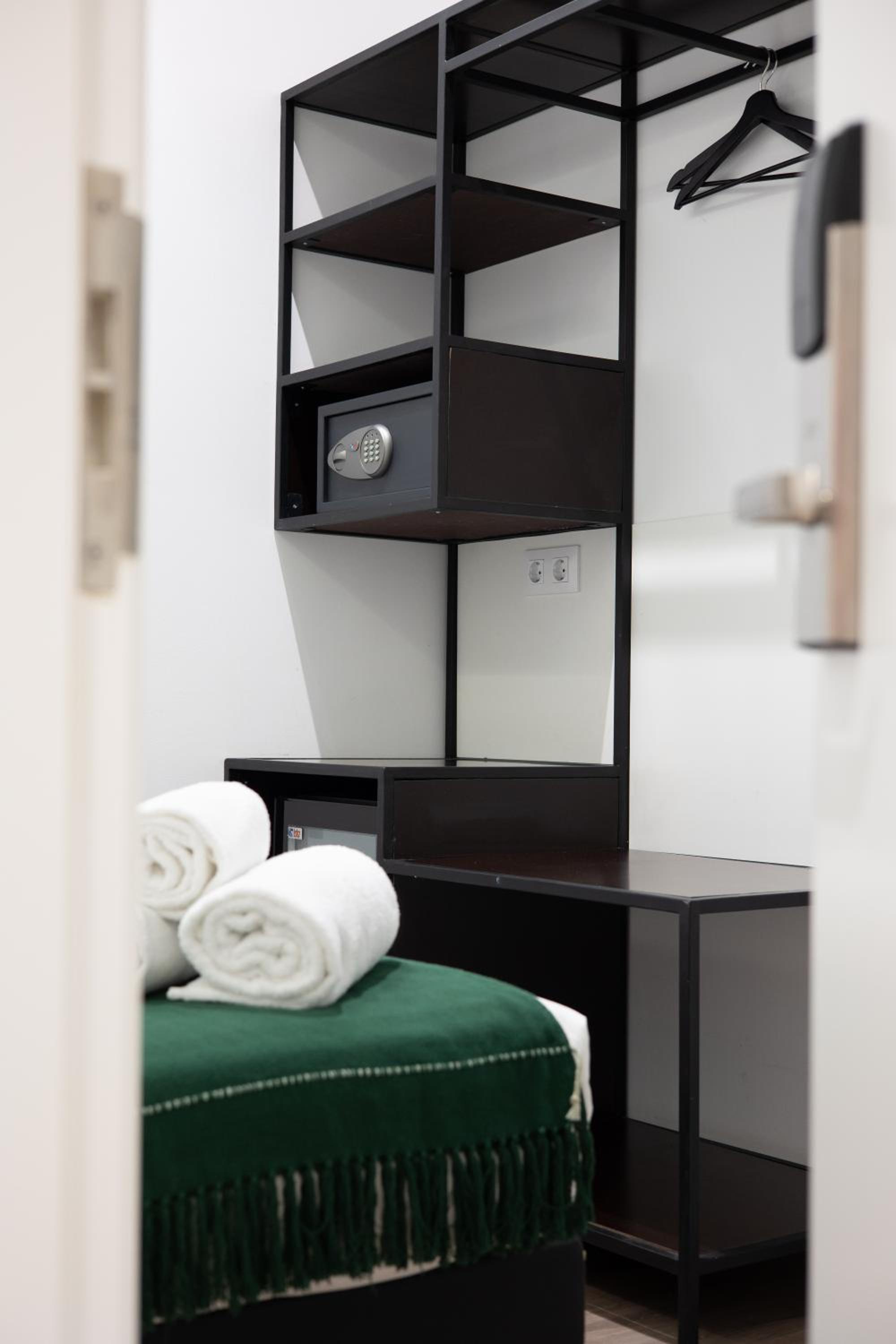 Small Inner Double Room photo 3