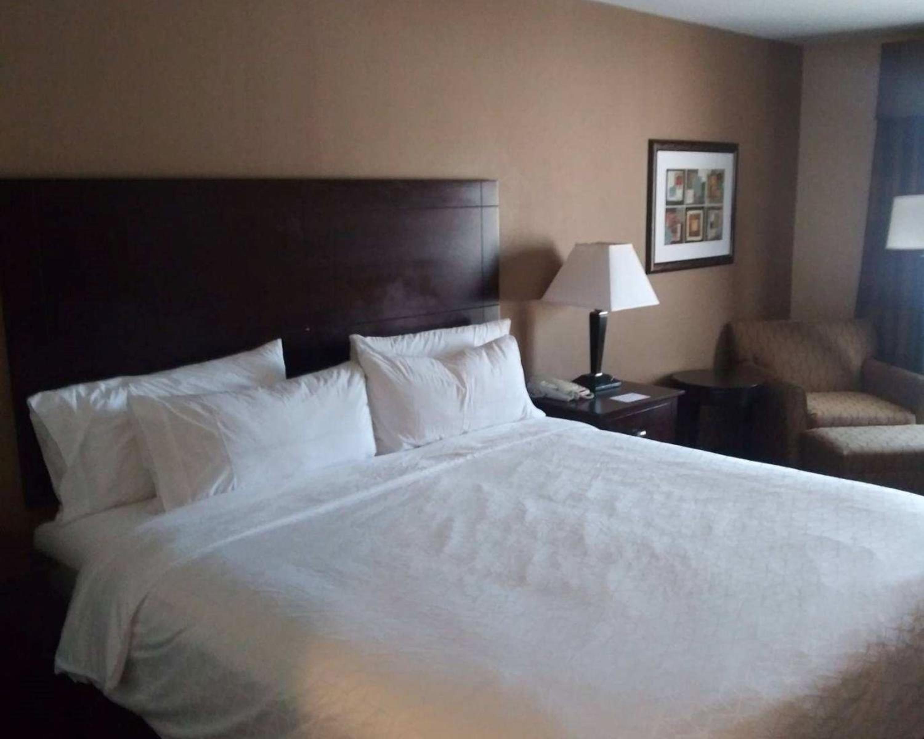 Standard King Room - Photo 1