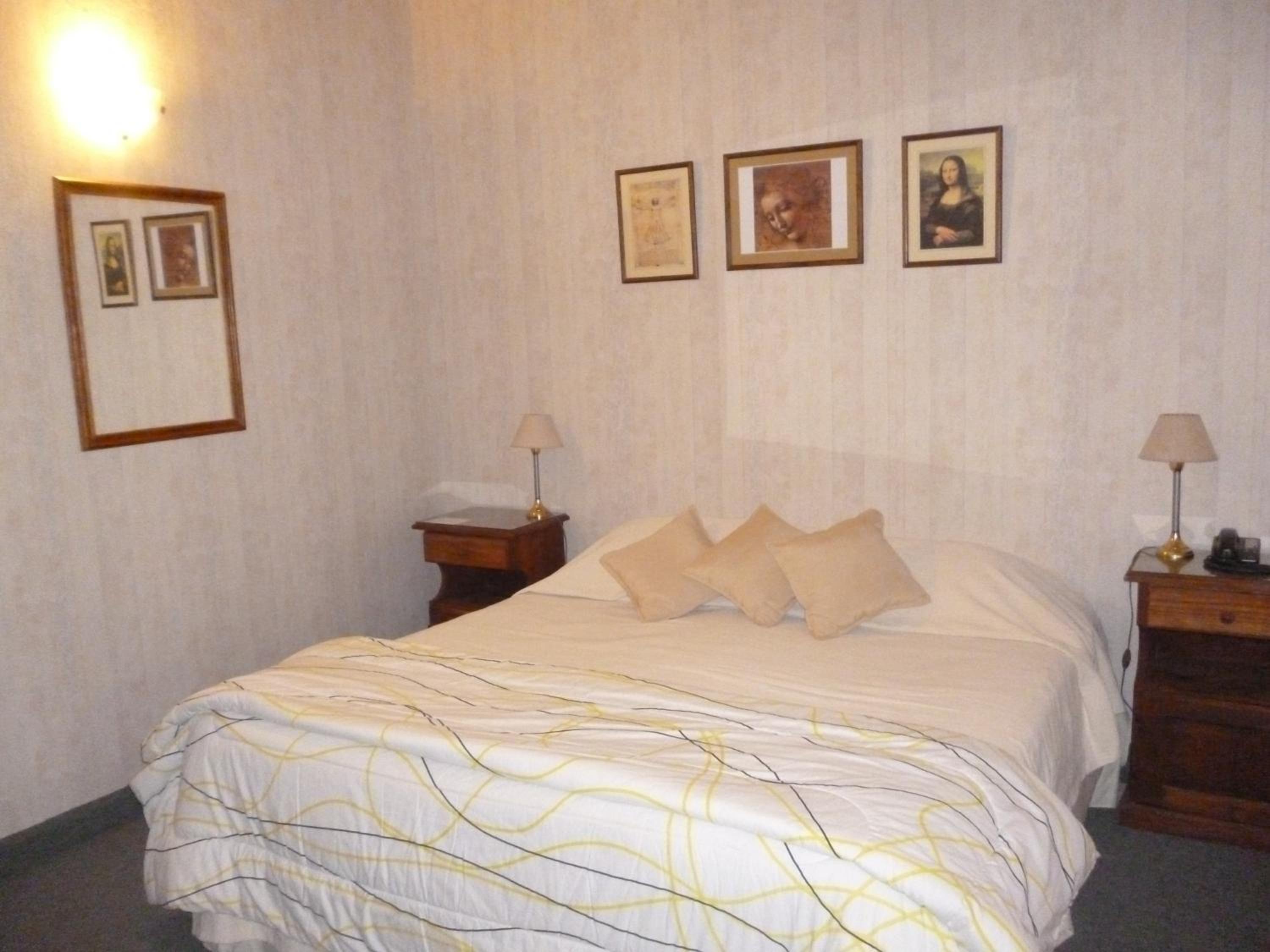 Suite (3 Adults) photo 3