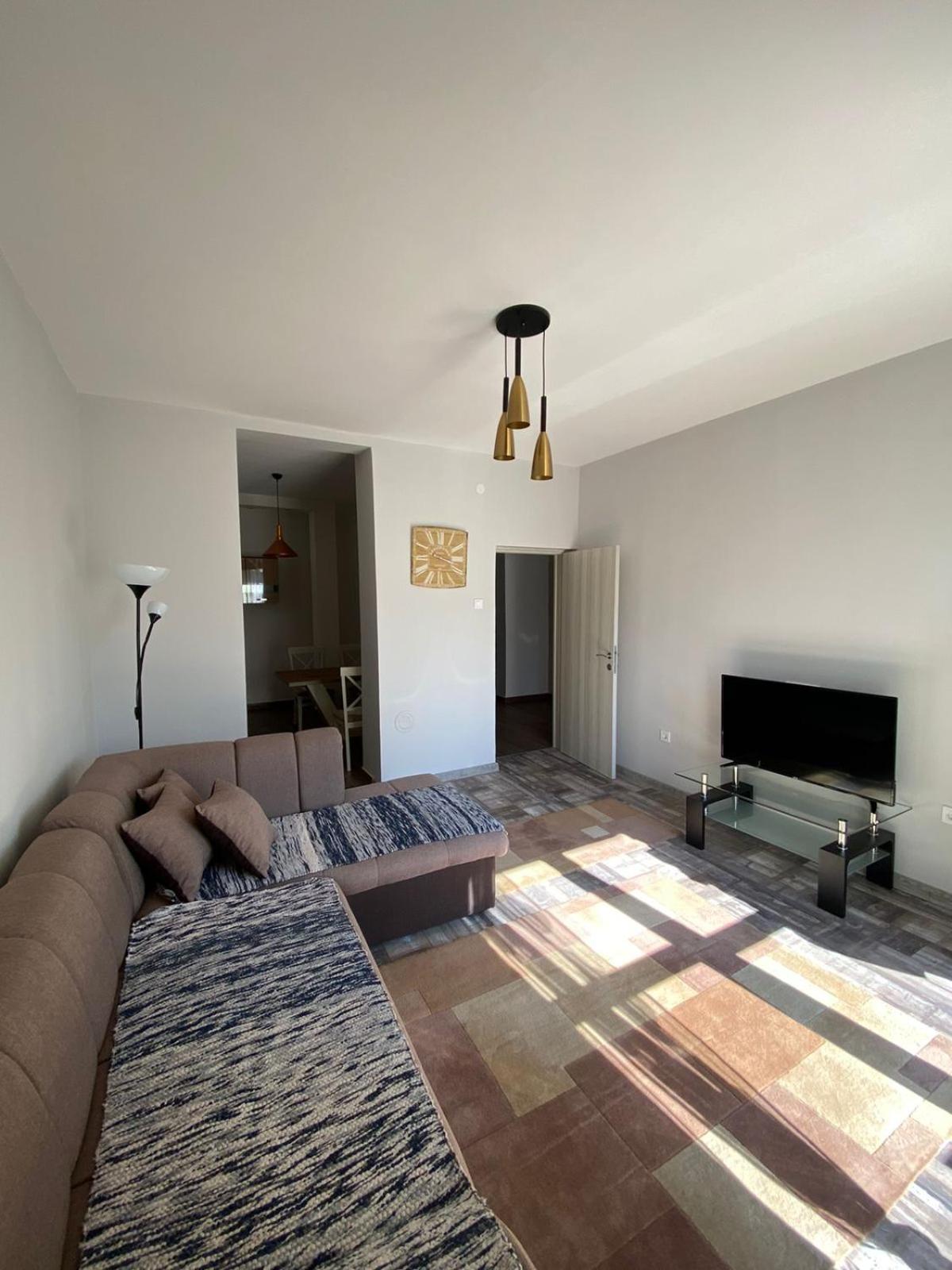 Two-Bedroom Apartment photo 2