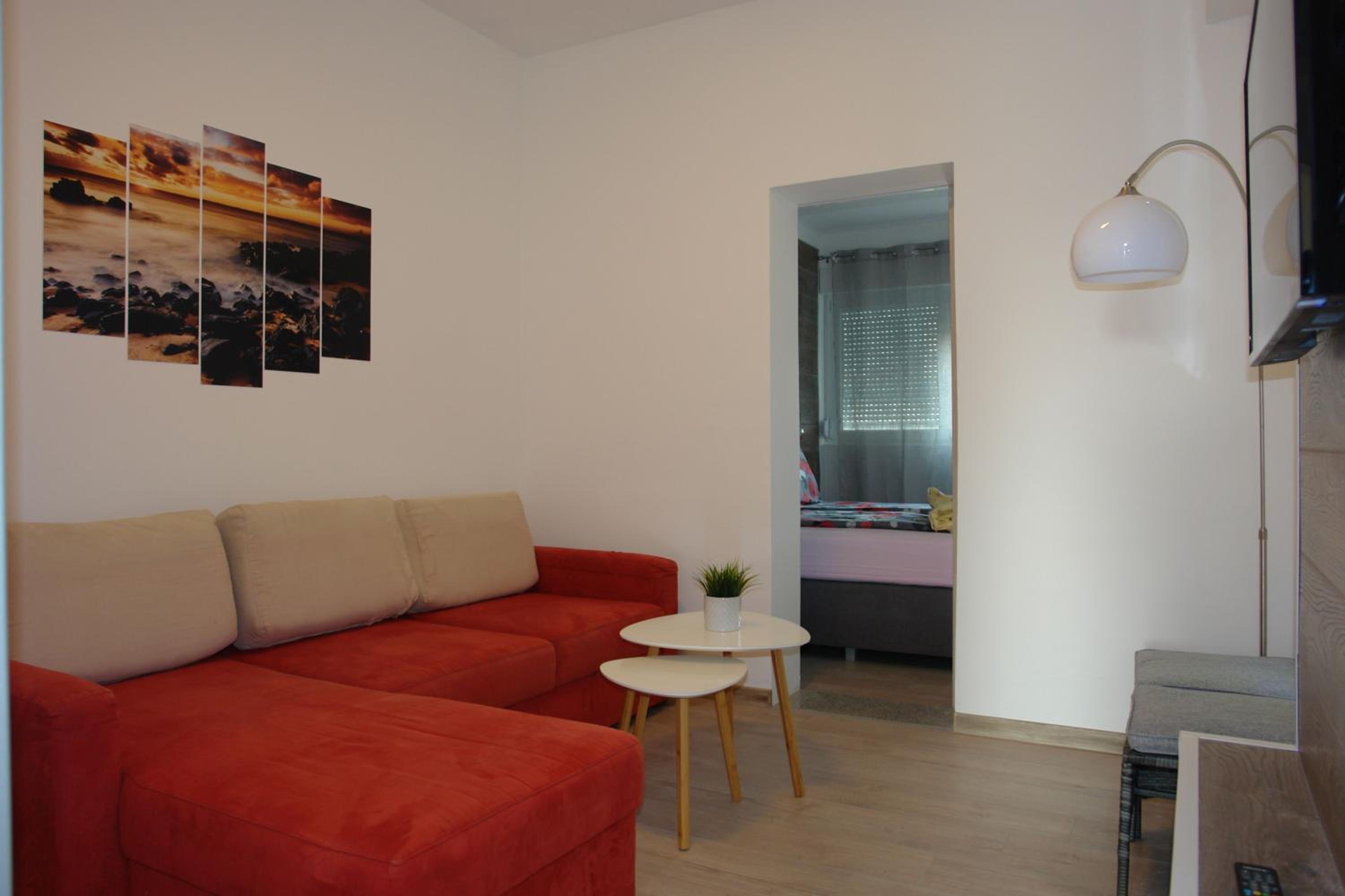 Deluxe Apartment photo 2