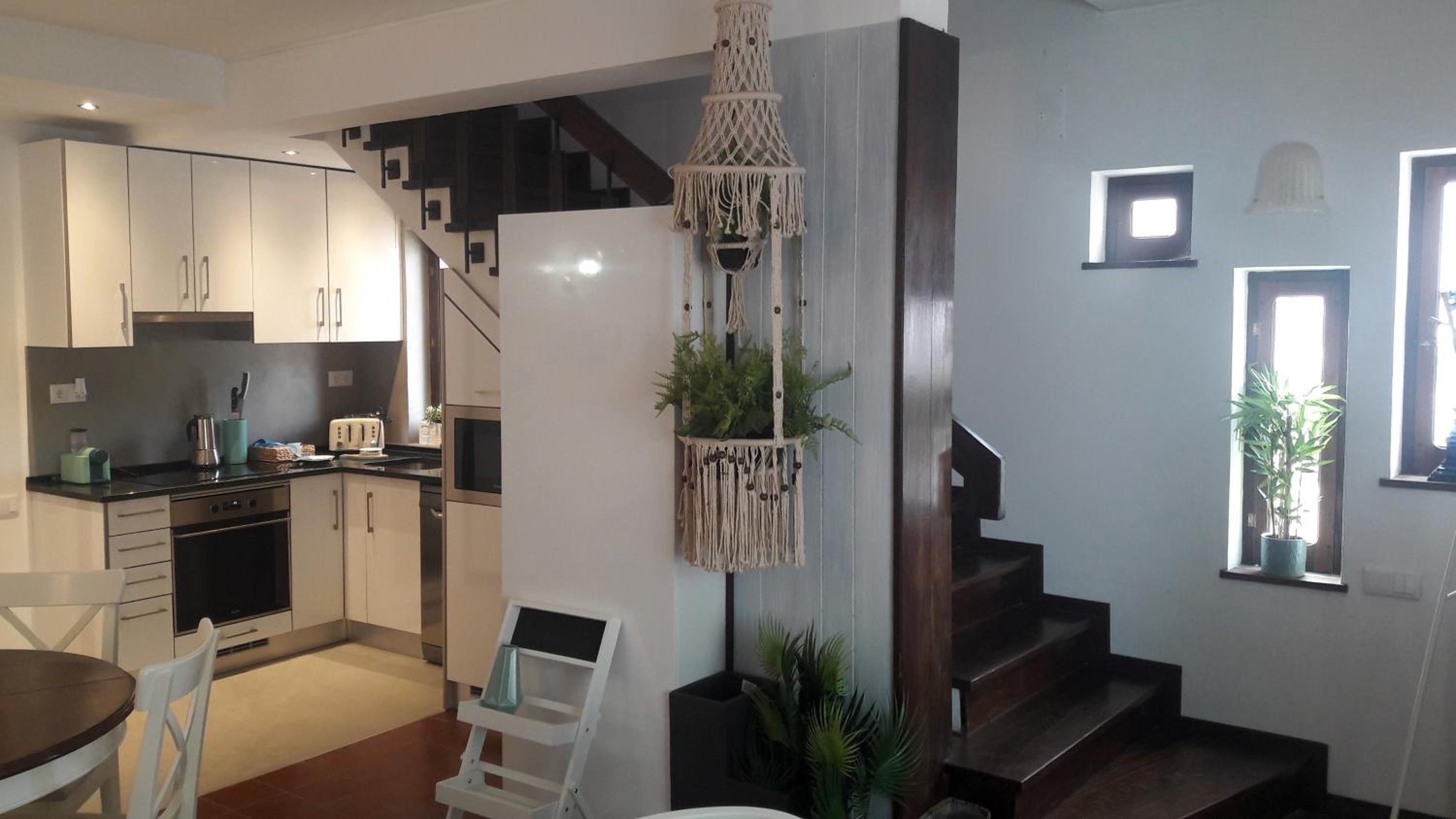 Three-Bedroom House photo 3