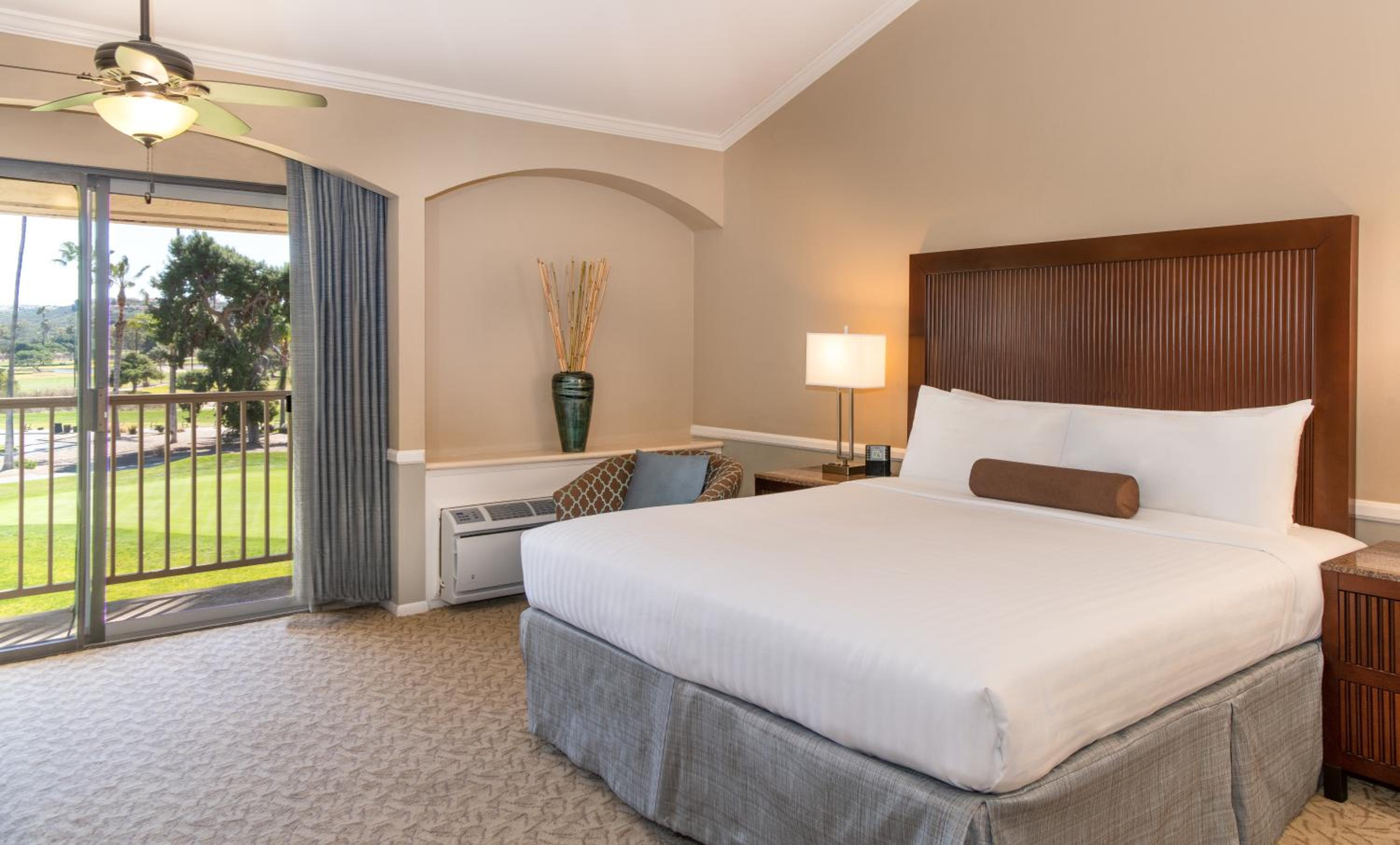 King Room With Garden View - Photo 4