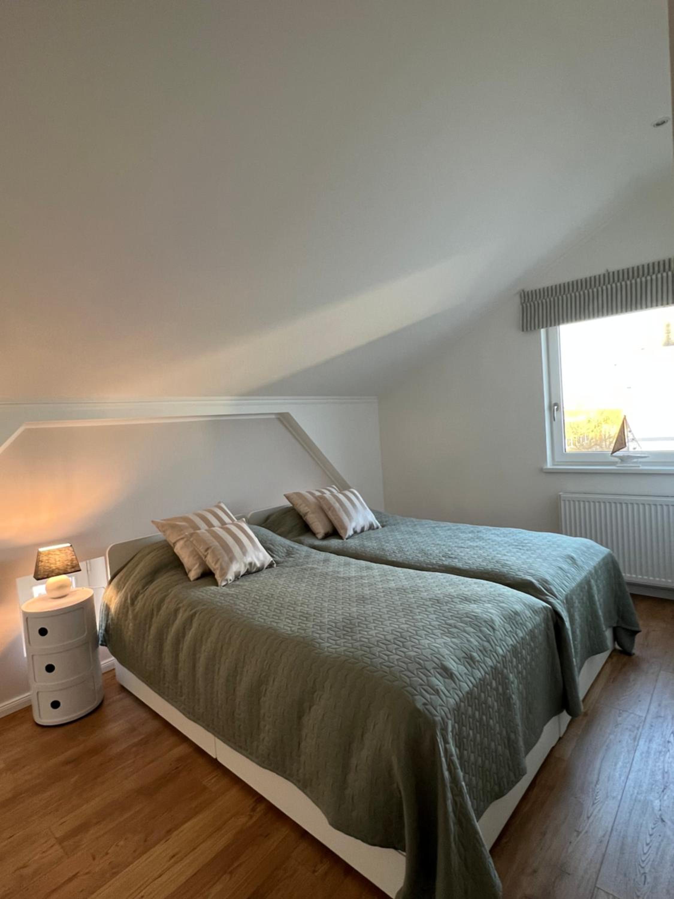 Two-Bedroom Apartment - Photo 38
