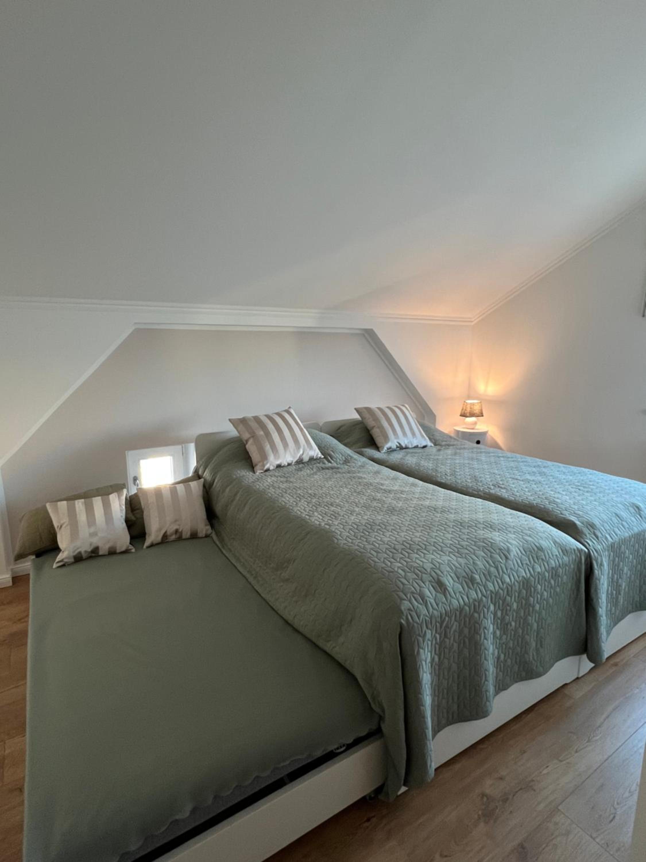 Two-Bedroom Apartment - Photo 37