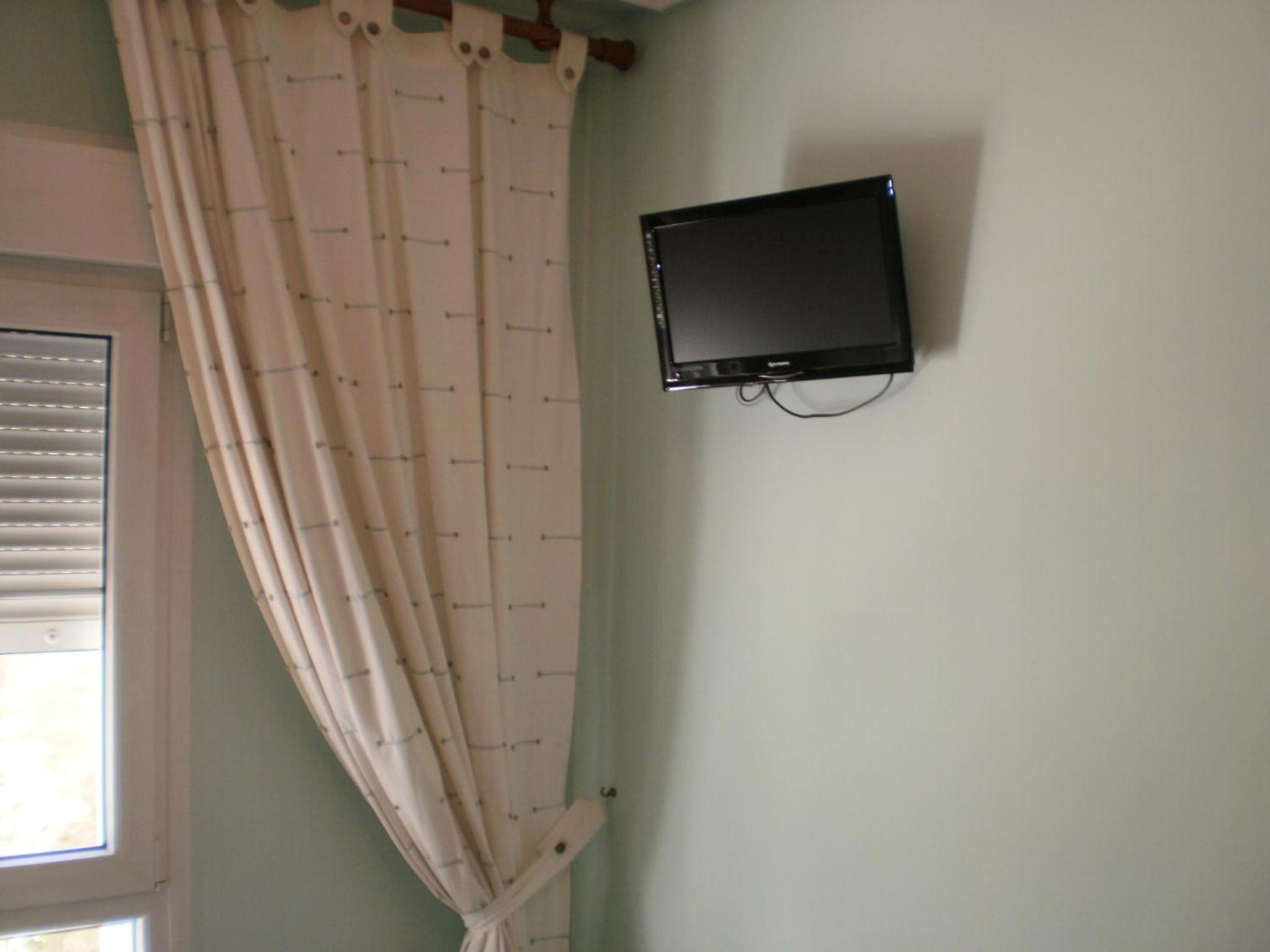 Double Room - Photo 13