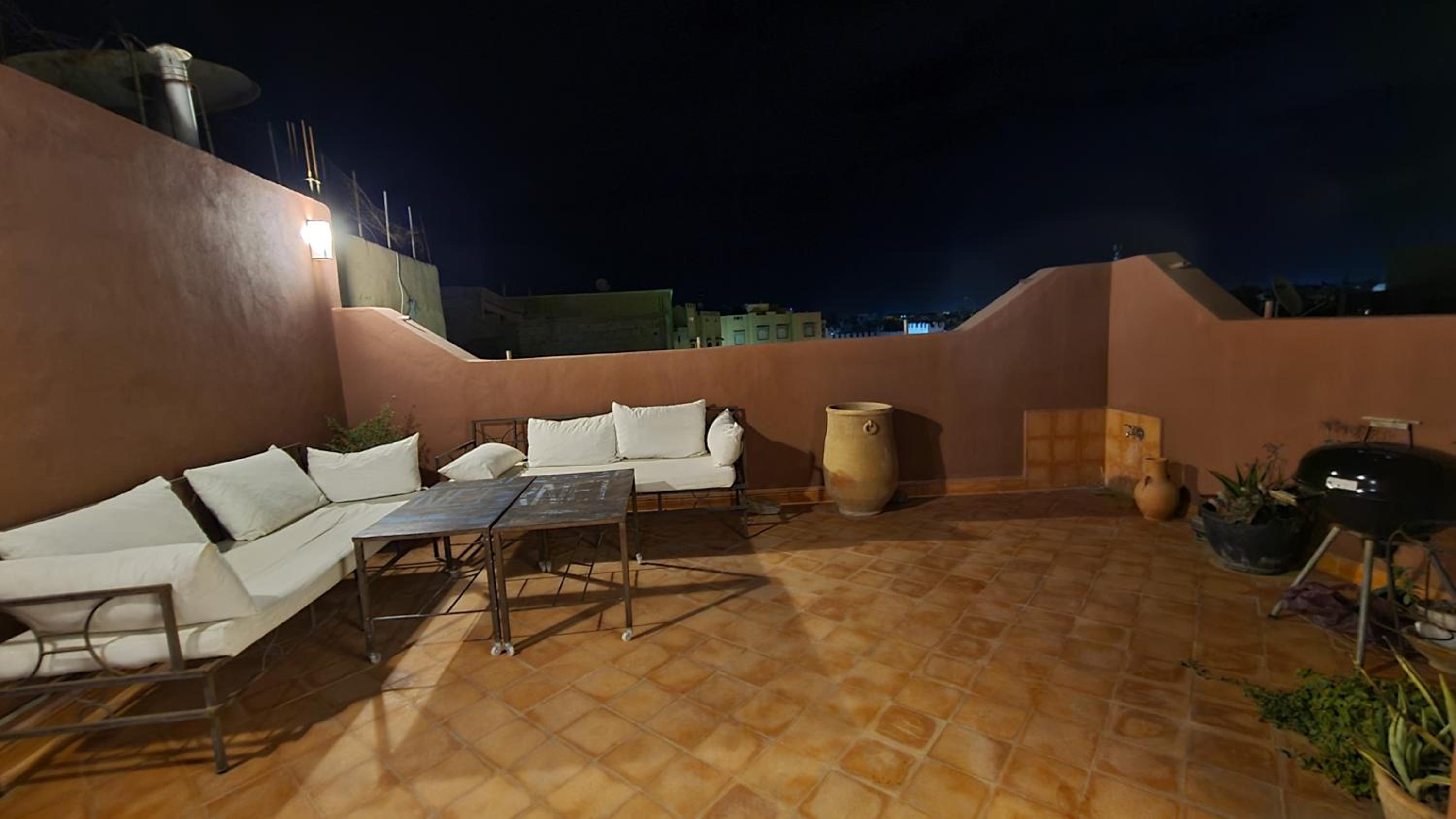Standard Double Room - Photo 8