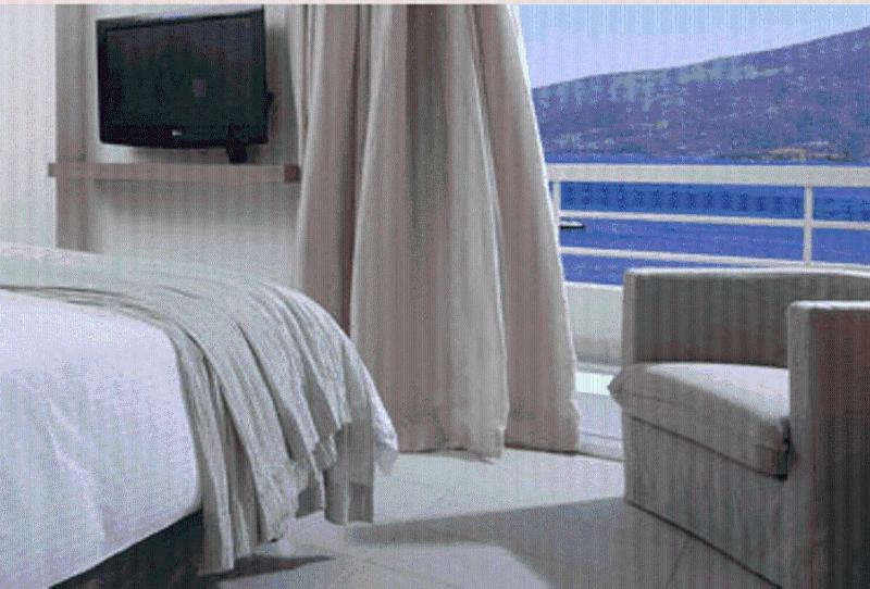 Deluxe Suite photo 2