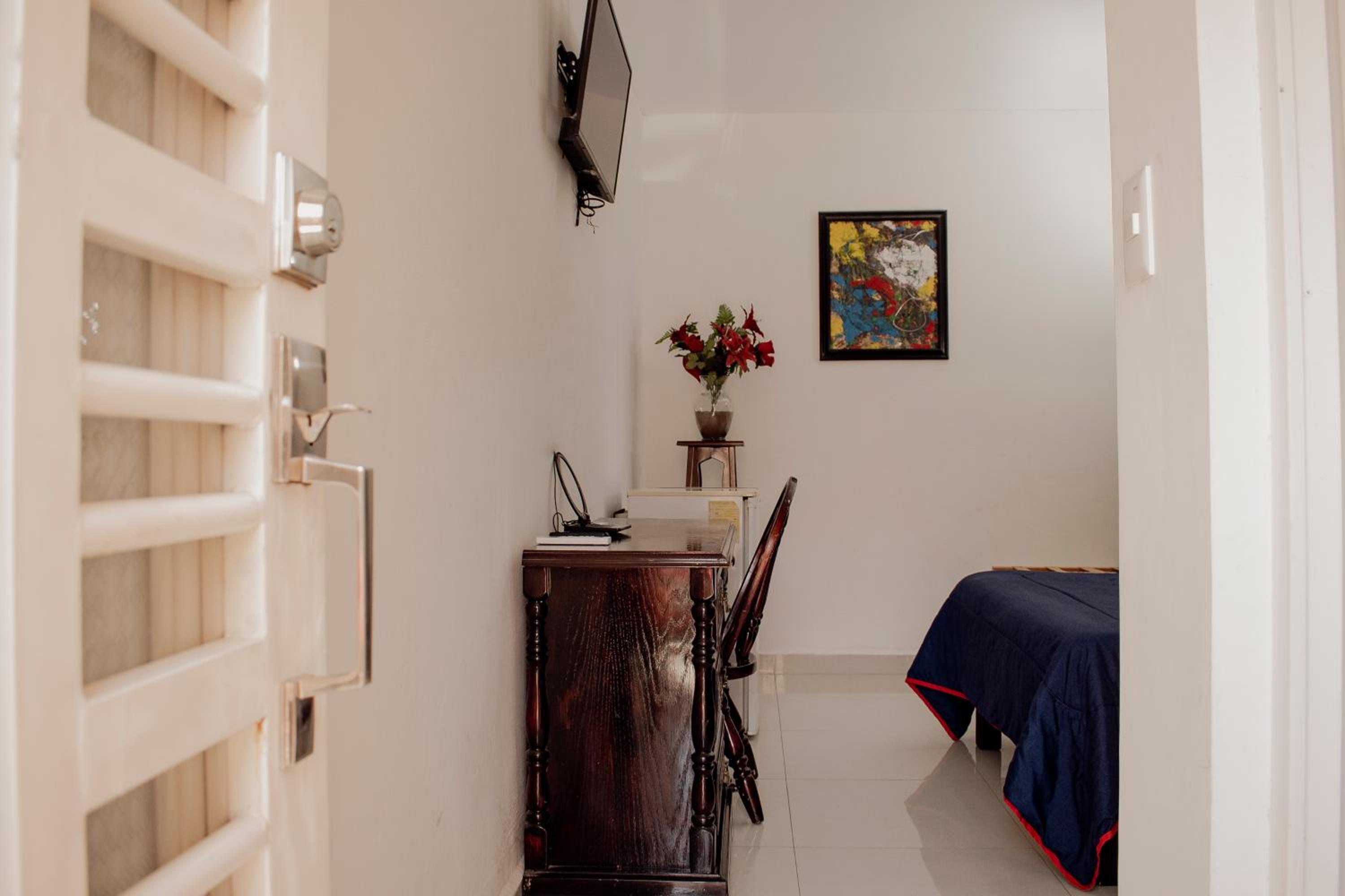One-Bedroom Suite photo 1