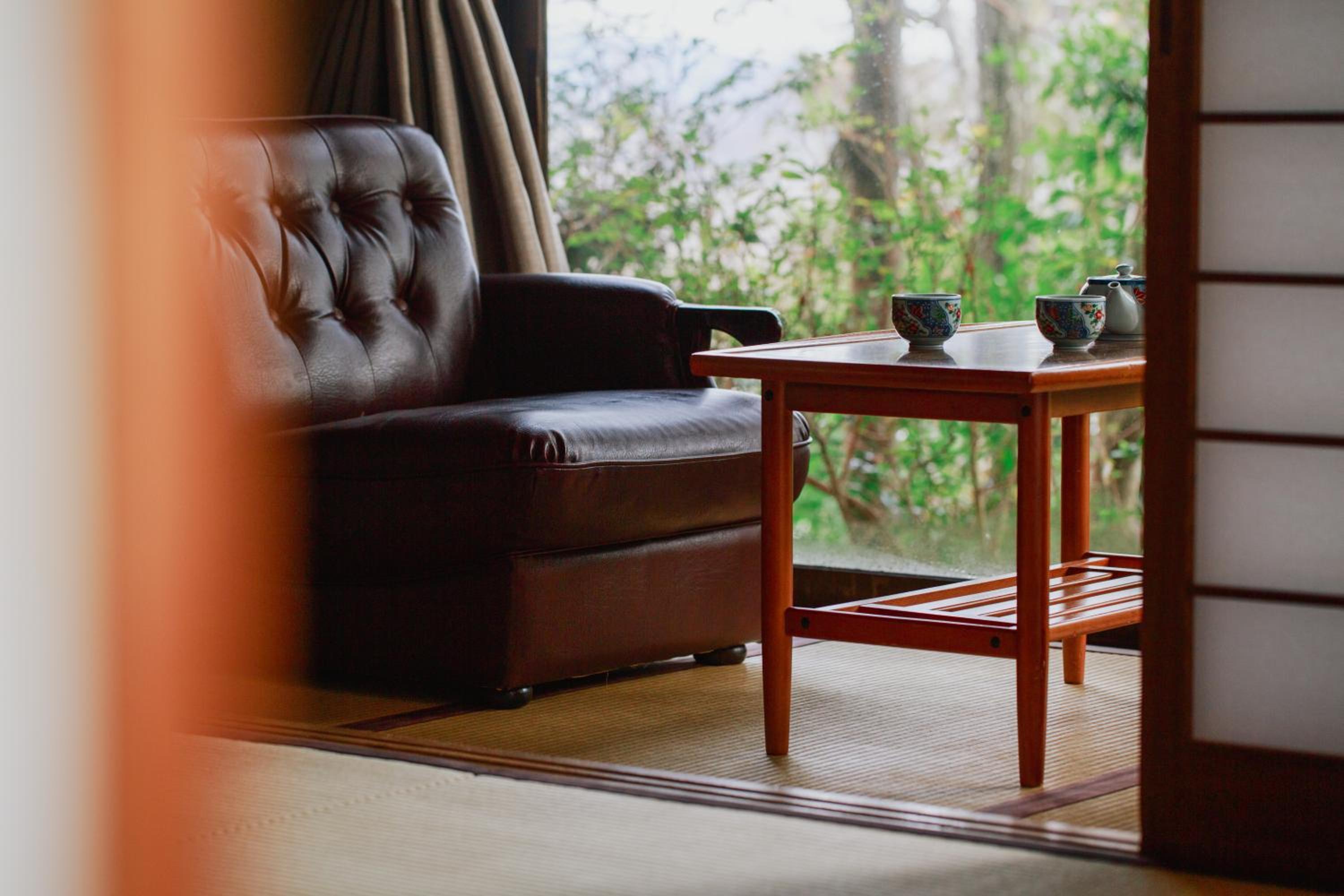 Deluxe Japanese-Style Room with Garden View and Shared Bathroom - Non-Smoking