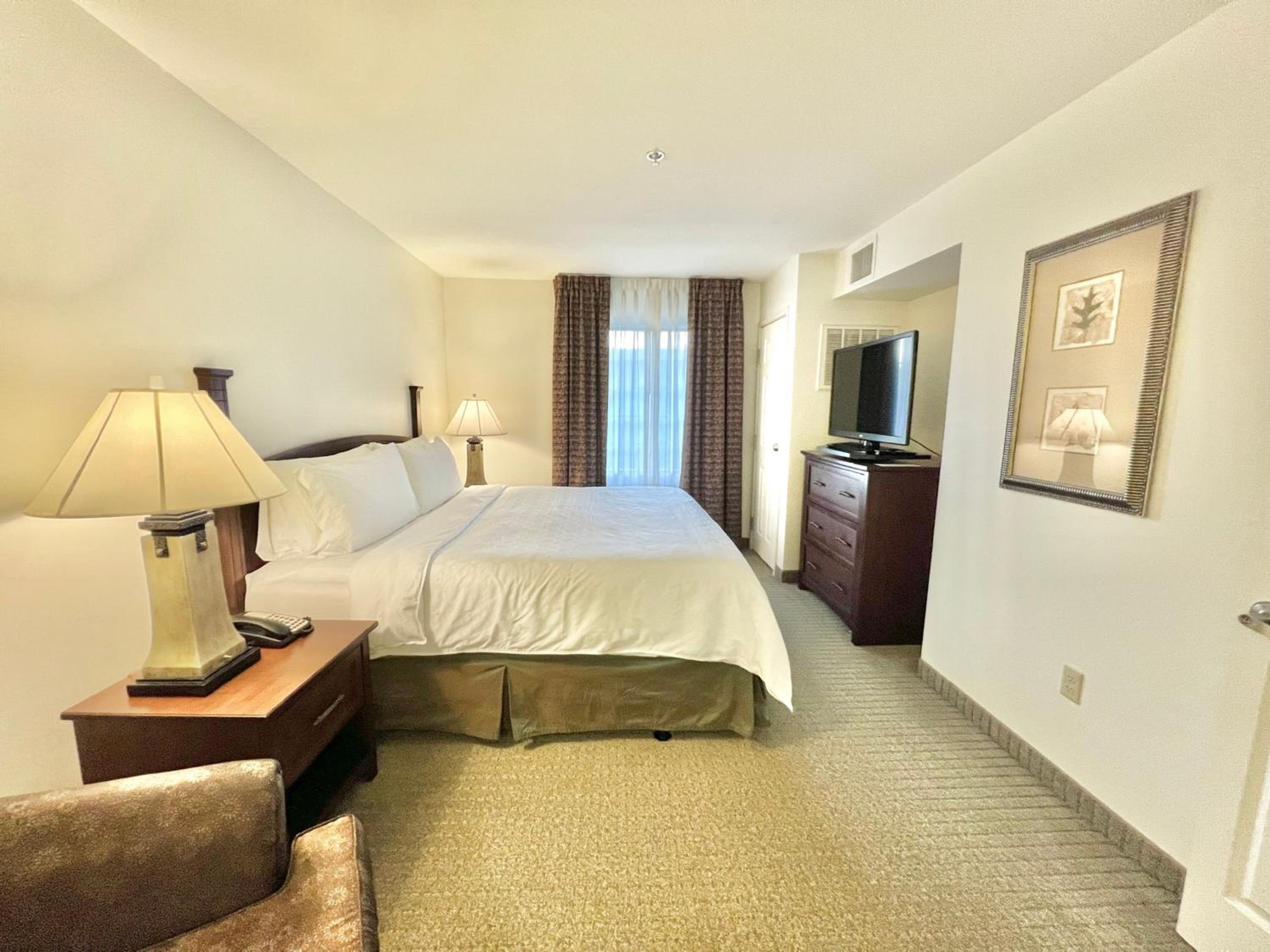 One-Bedroom King Suite - Photo 1