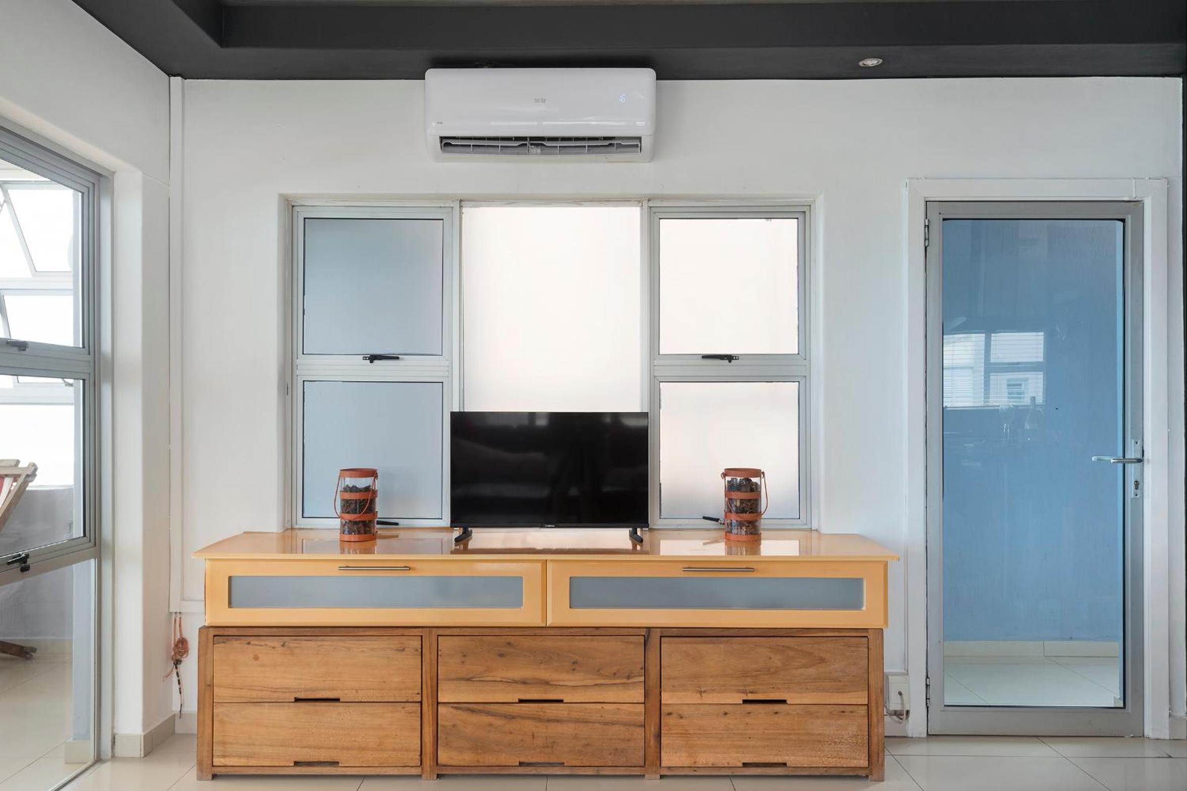 Three-Bedroom Apartment - Photo 27