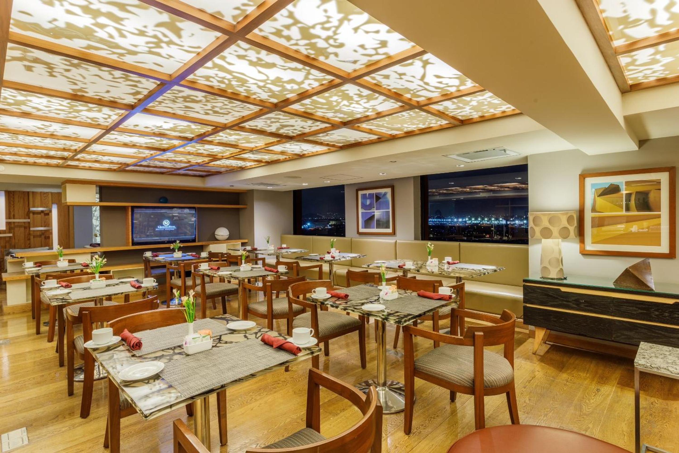 Camino Real Club Queen - Breakfast Included for Adults Only, photo 6