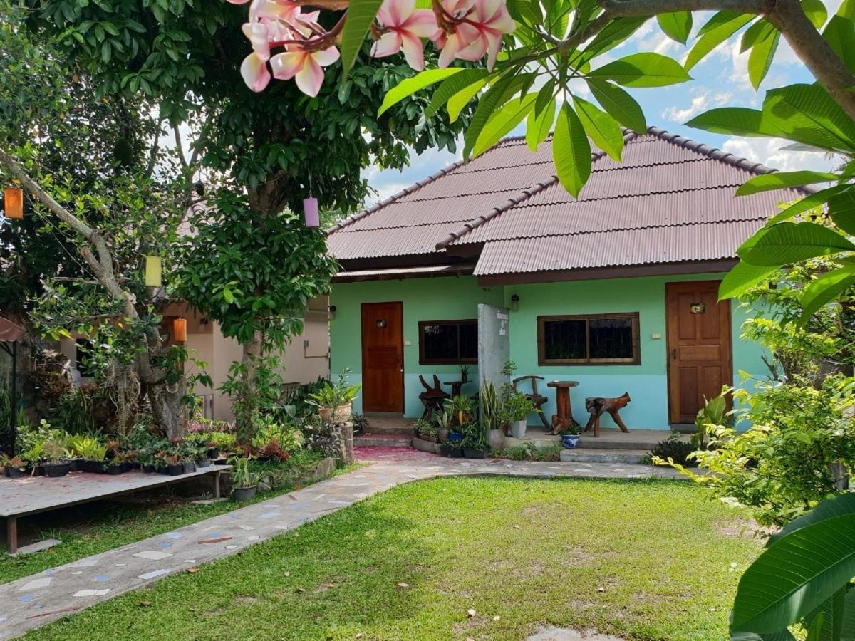 Triple Room with Garden View - Photo 6
