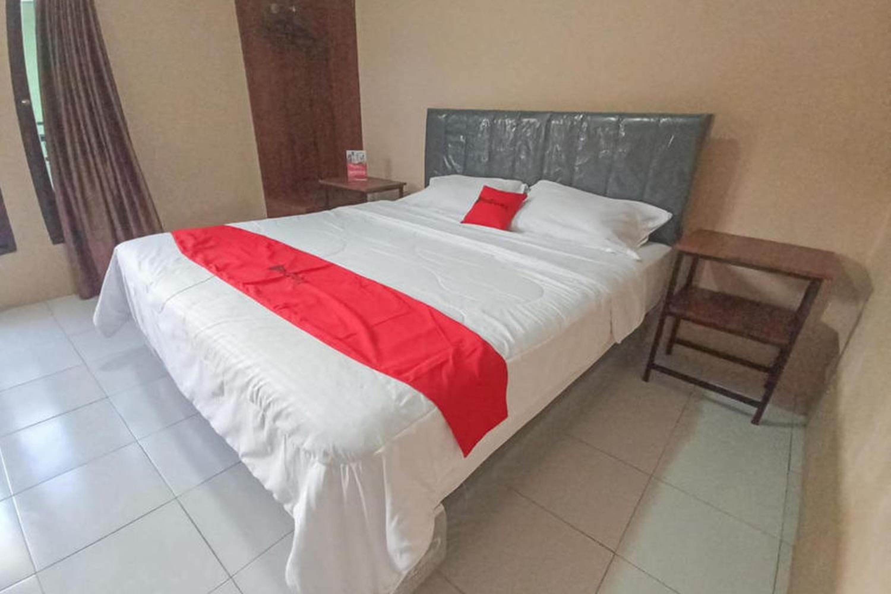 Standard Double Room - Photo 6