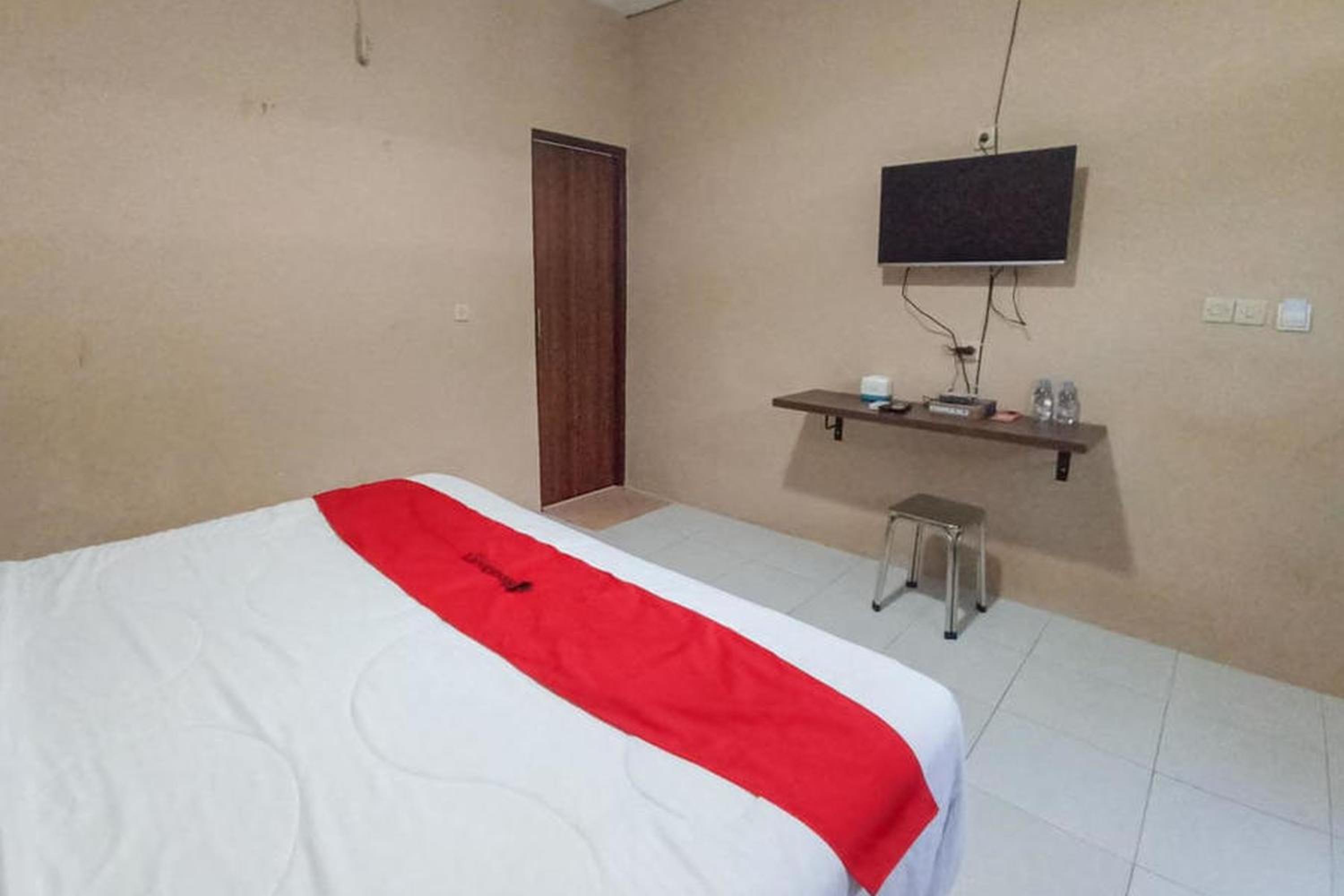 Standard Double Room - Photo 5