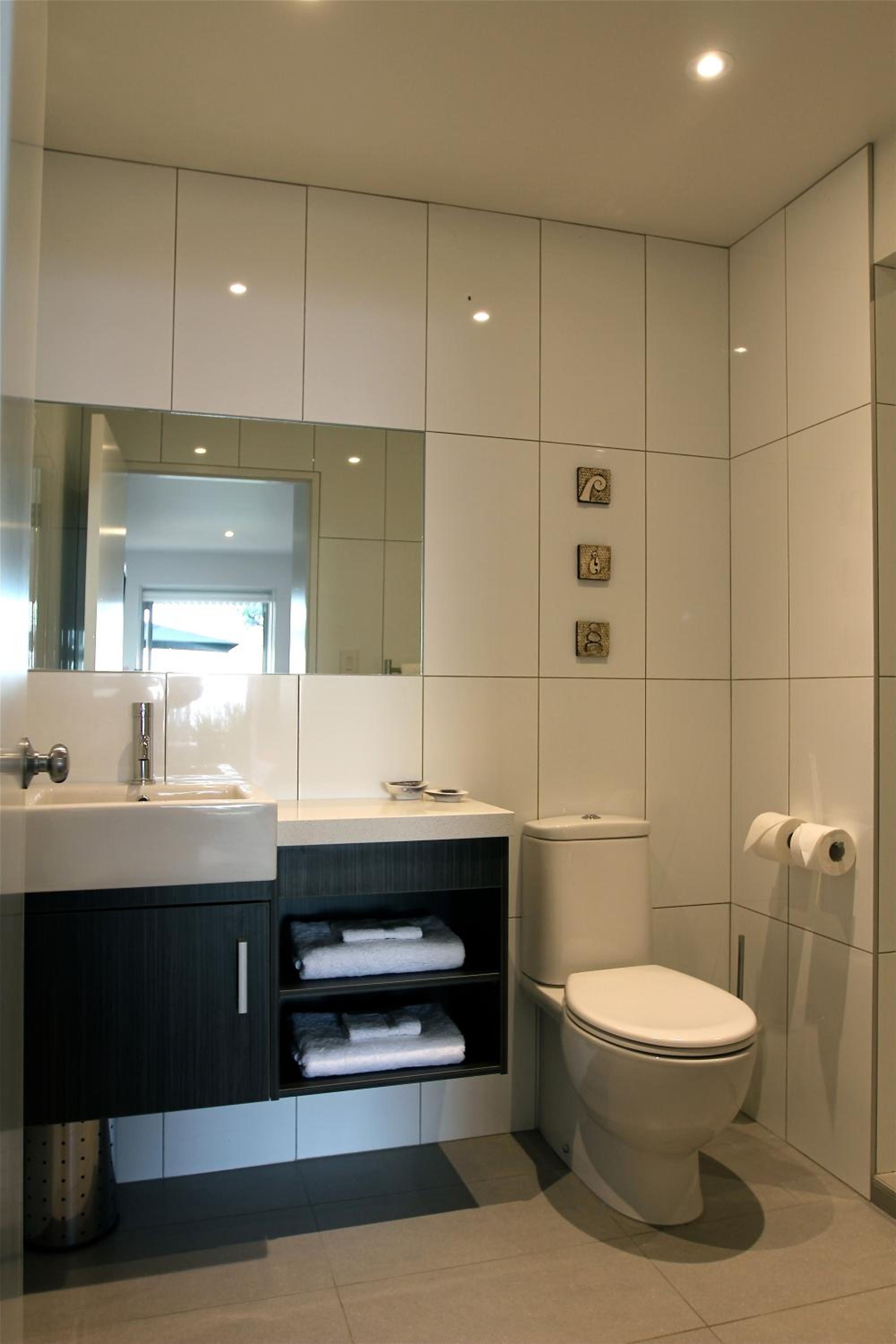 Studio Apartment photo 3