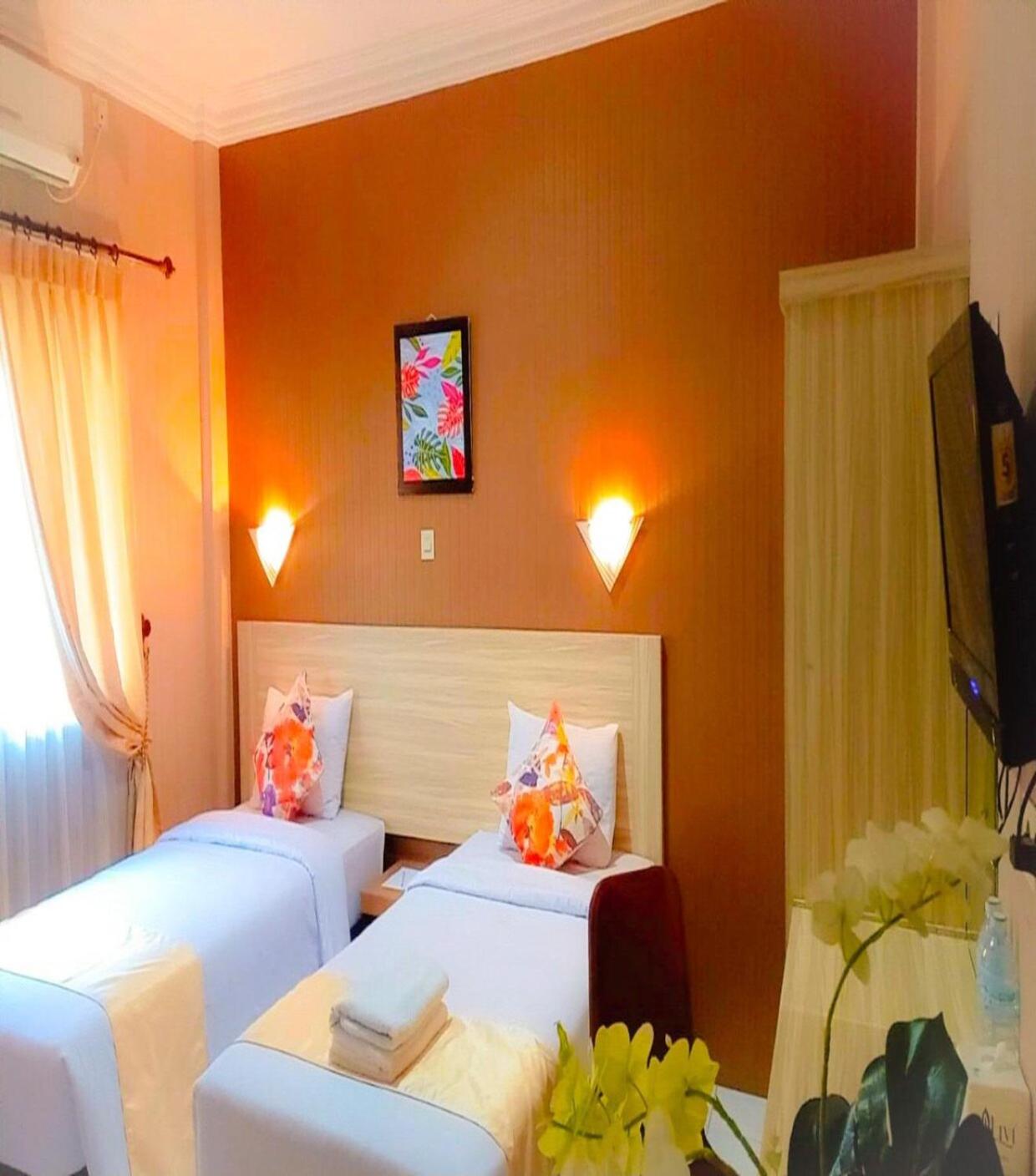 Deluxe Twin Room - Photo 1