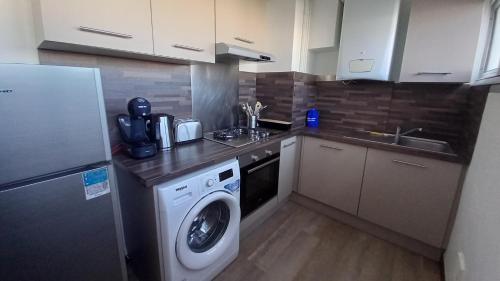 Apartment photo 3