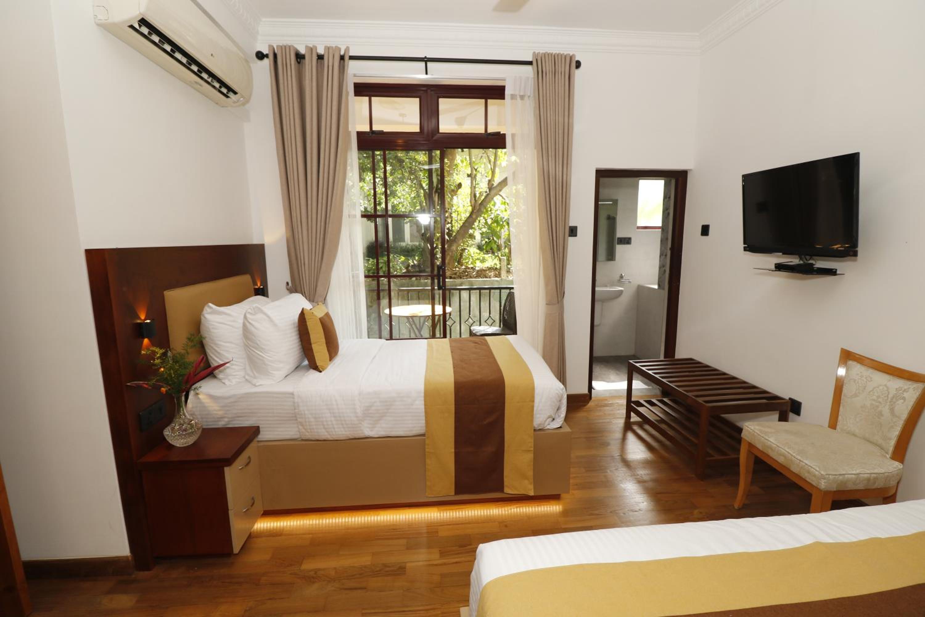 Triple Room with Balcony photo 3