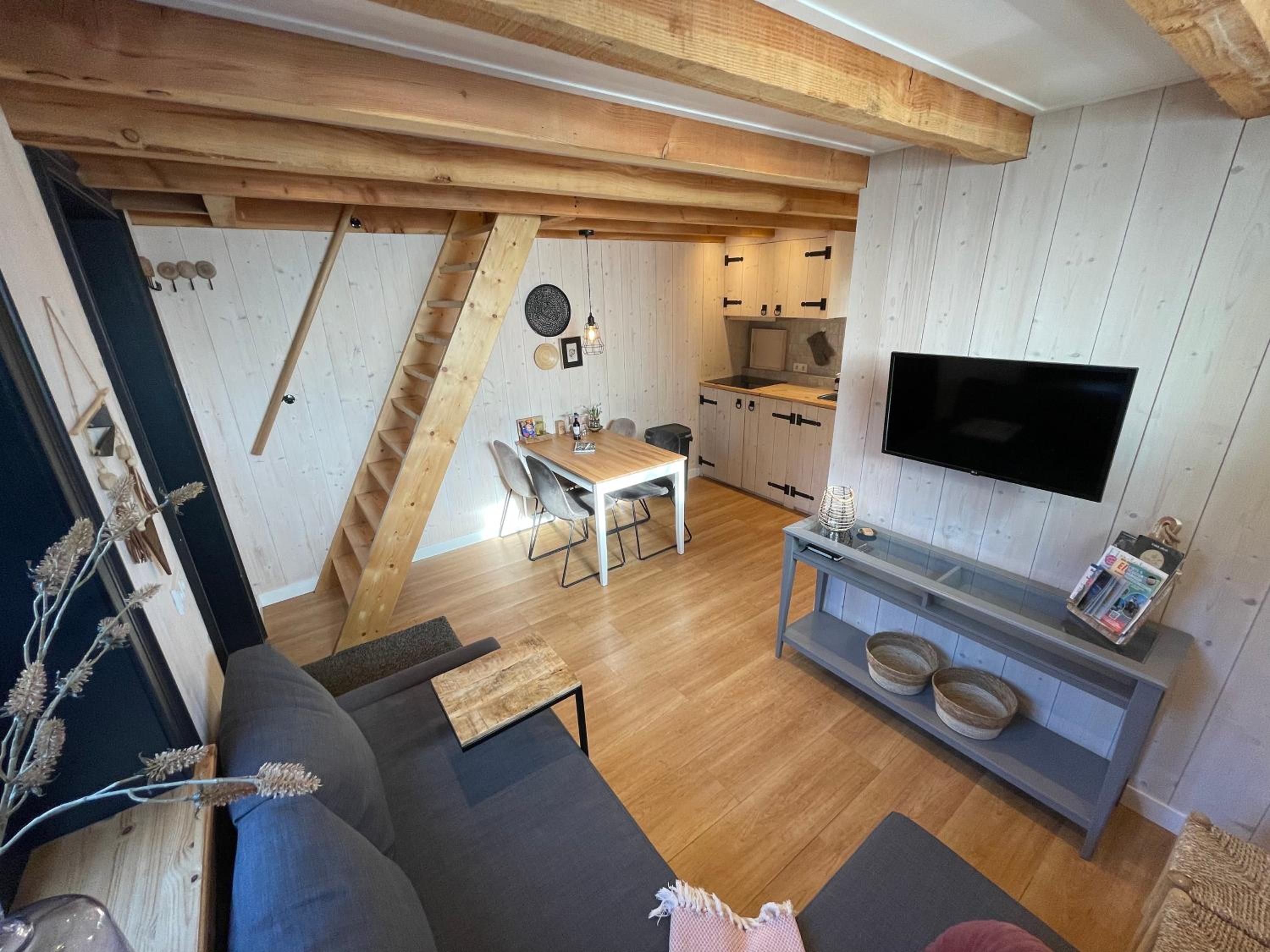 Superior Chalet - Photo 8