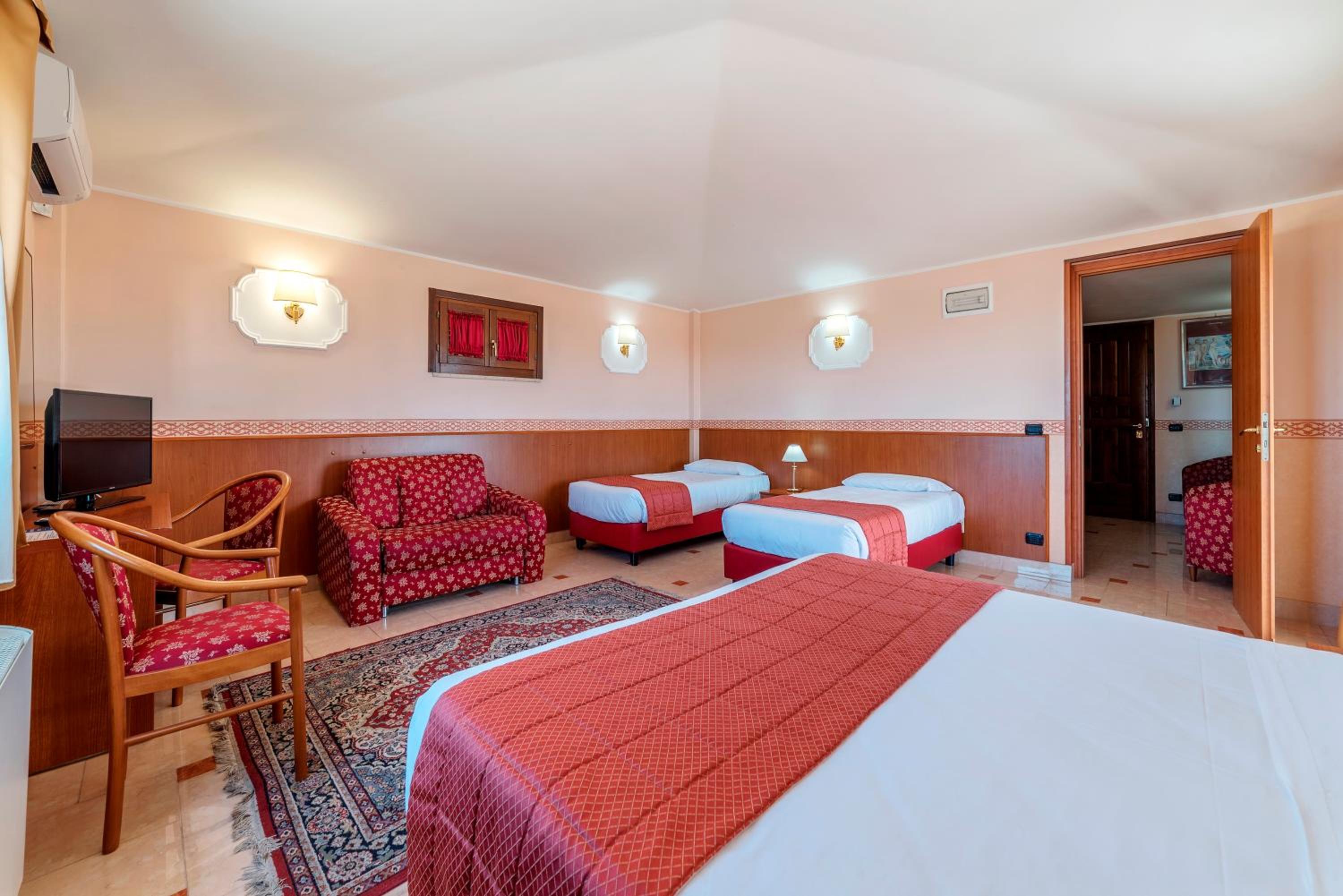 Junior Suite with Terrace photo 1
