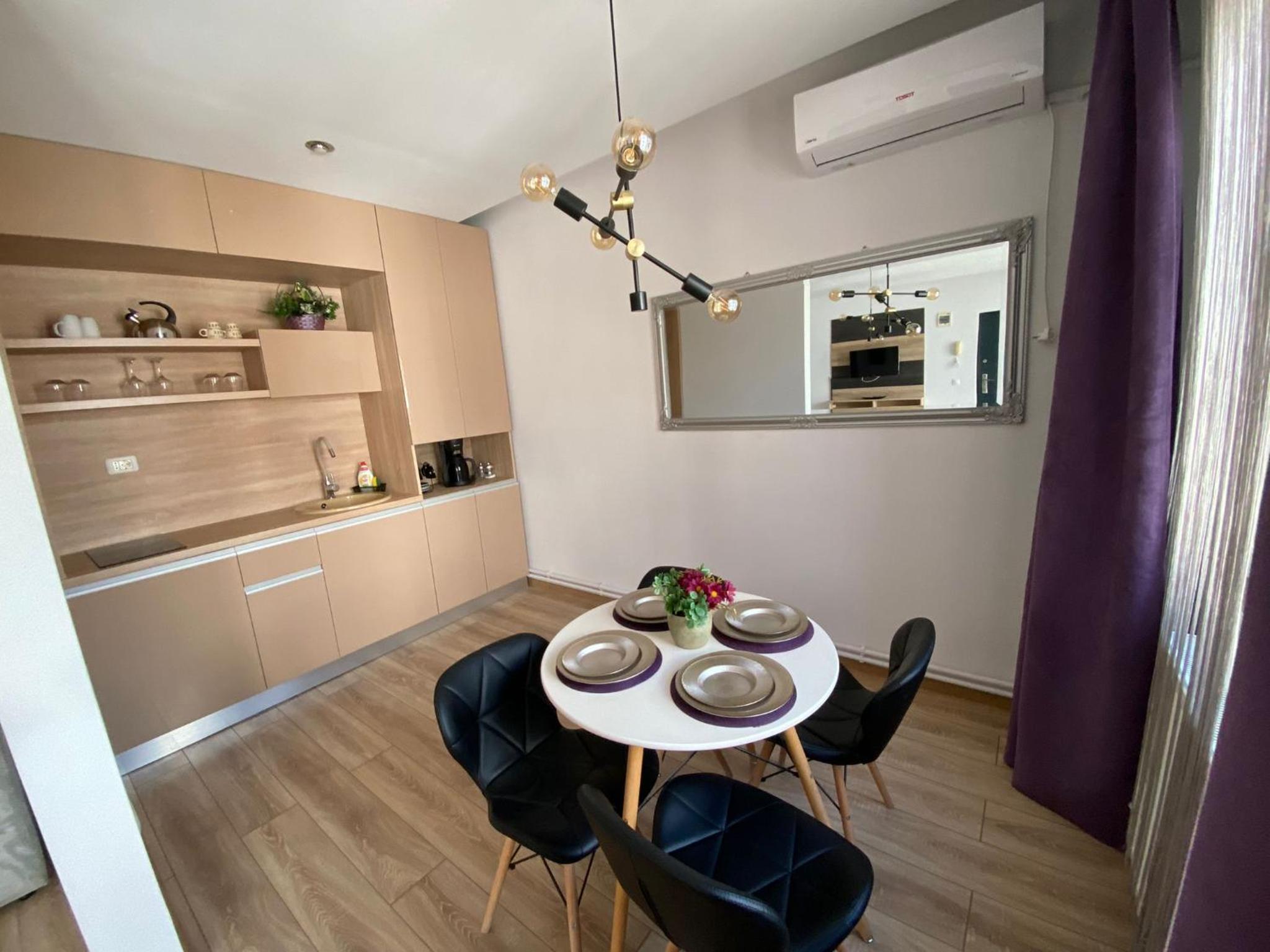 Apartment with Terrace photo 2