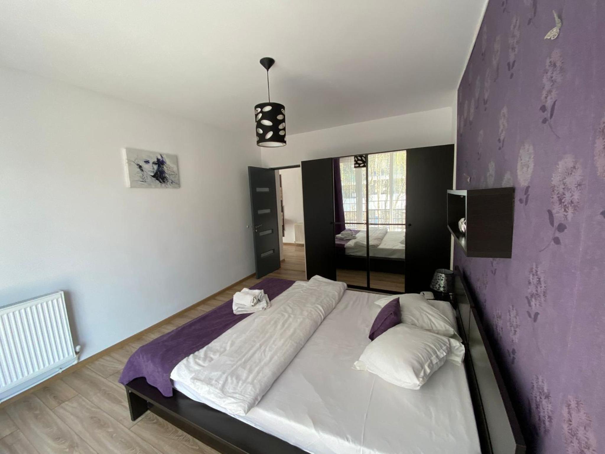 Apartment with Terrace photo 3